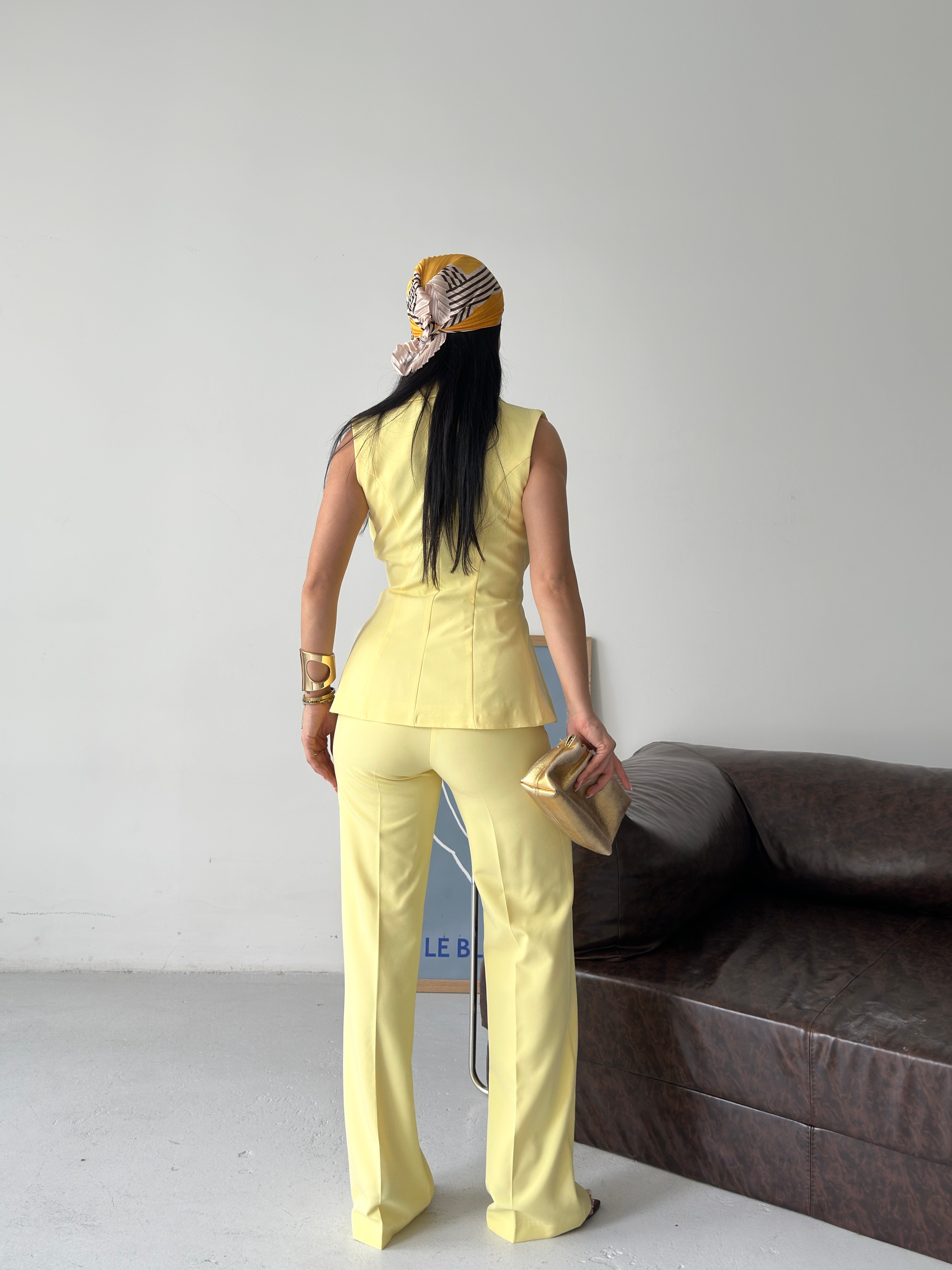 3182 SARI TAKIM