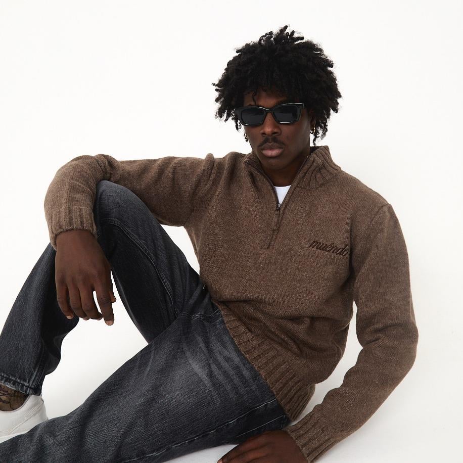 Muéndo Brown Half Zipper Tricot