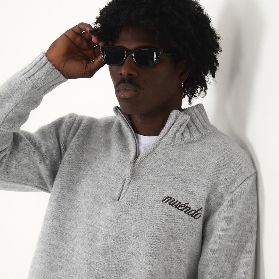 Muéndo  Grey Half Zipper Tricot