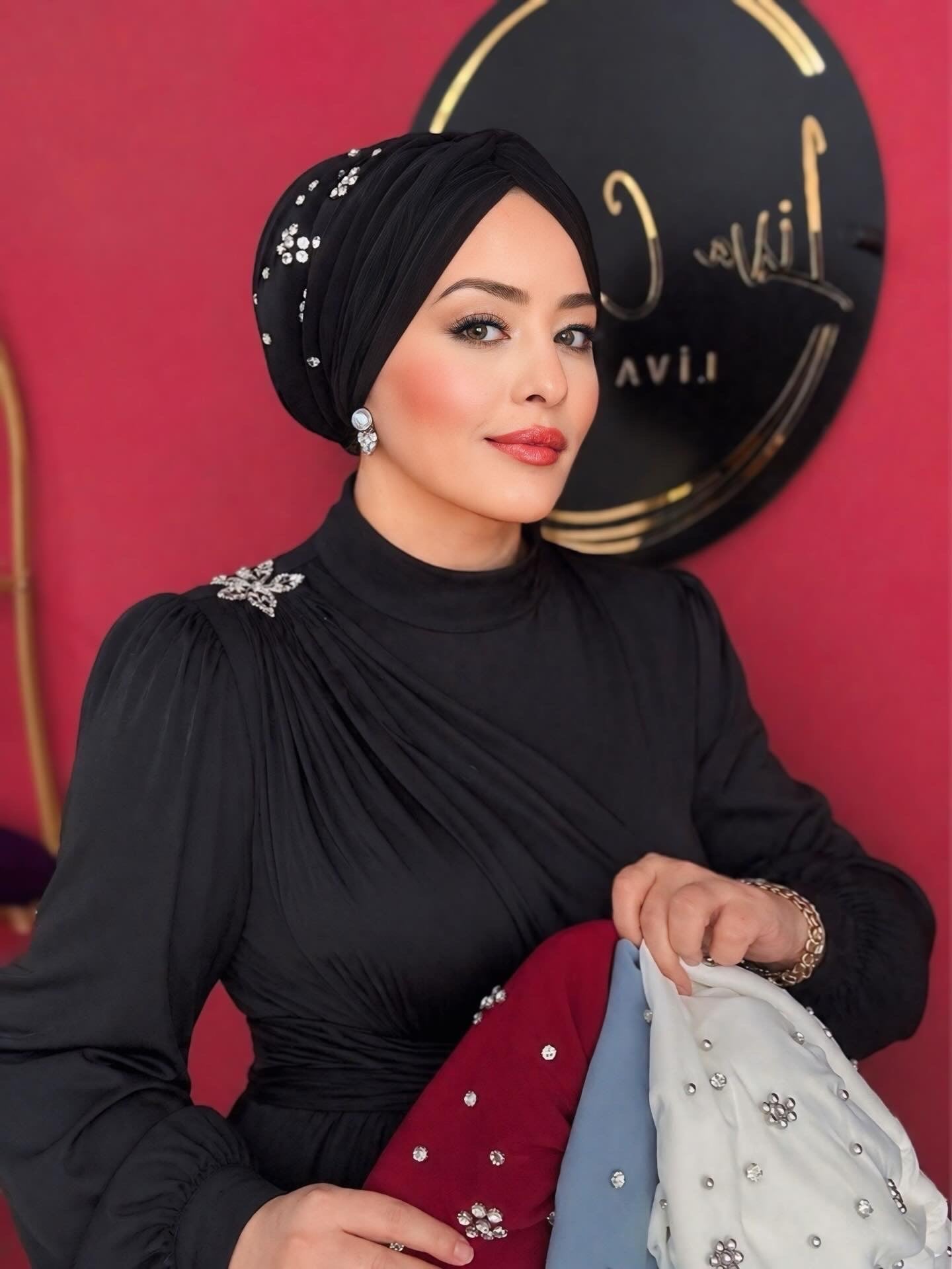  SİYAH TAŞLI DÜĞÜM DOLGULU BONE