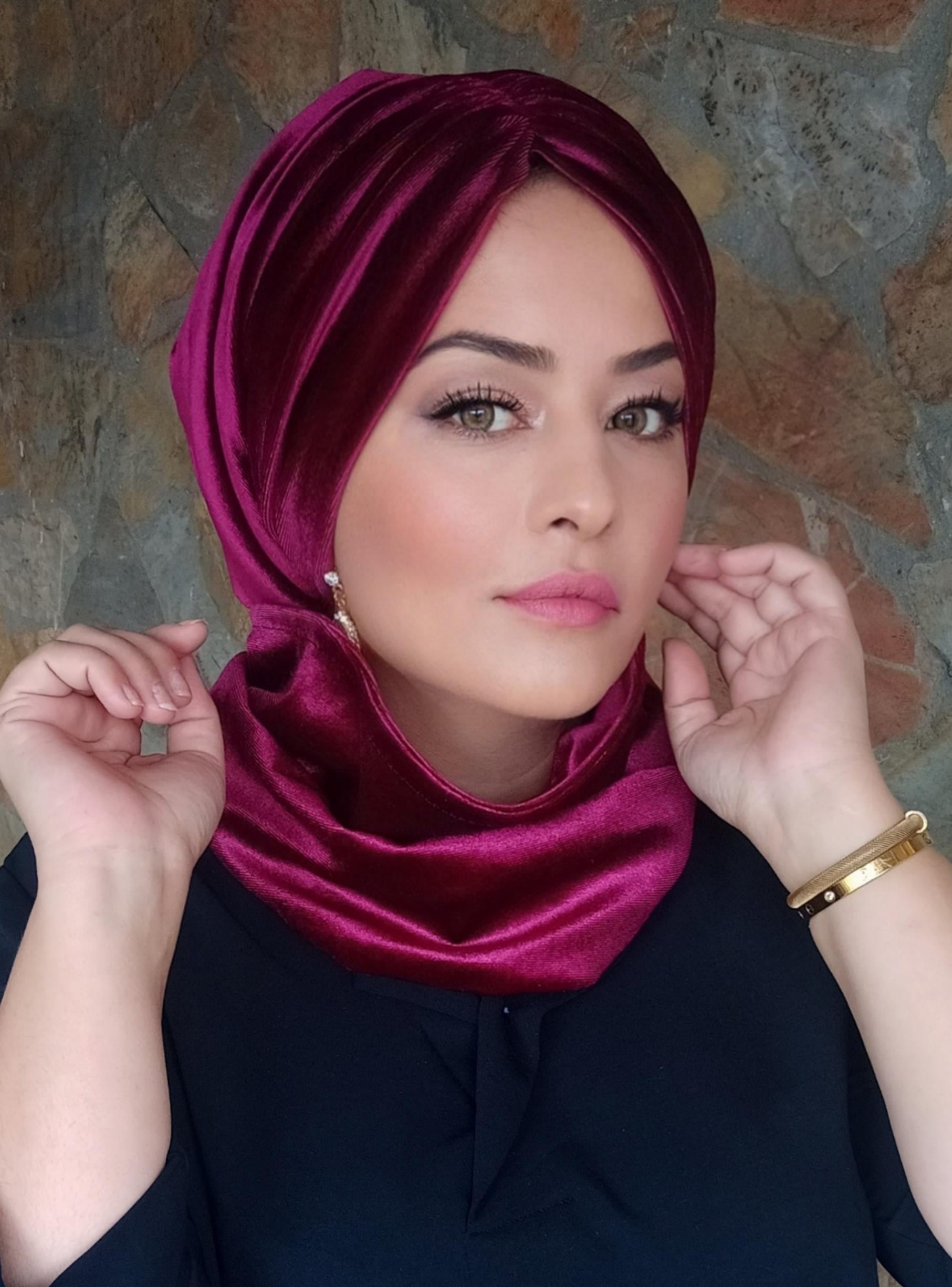 BORDO  KADİFE DRAPE DOLGULU BONE VE BOYUNLUK TAKIM