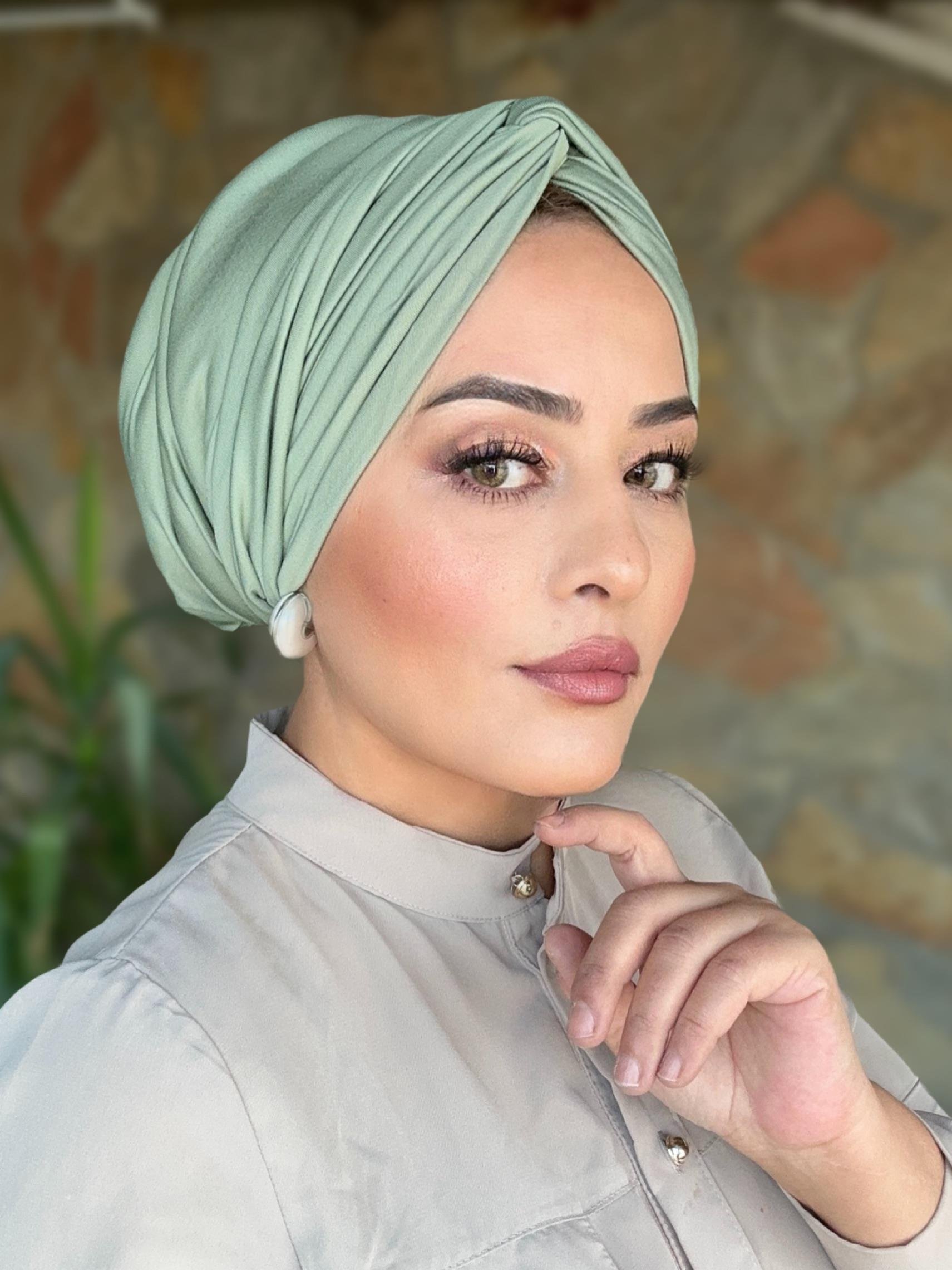ÇAGLA YEŞİLİ DÜĞÜM MODEL DOLGULU BONE