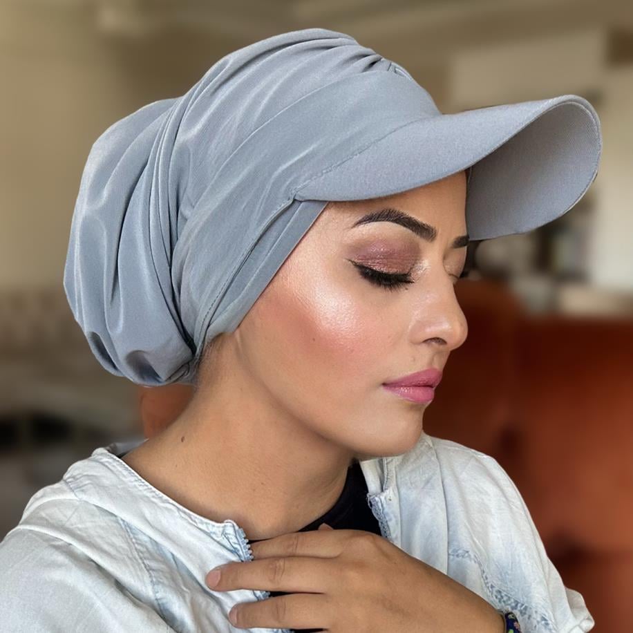 Gri drape model dolgusuz bone ve siperlik
