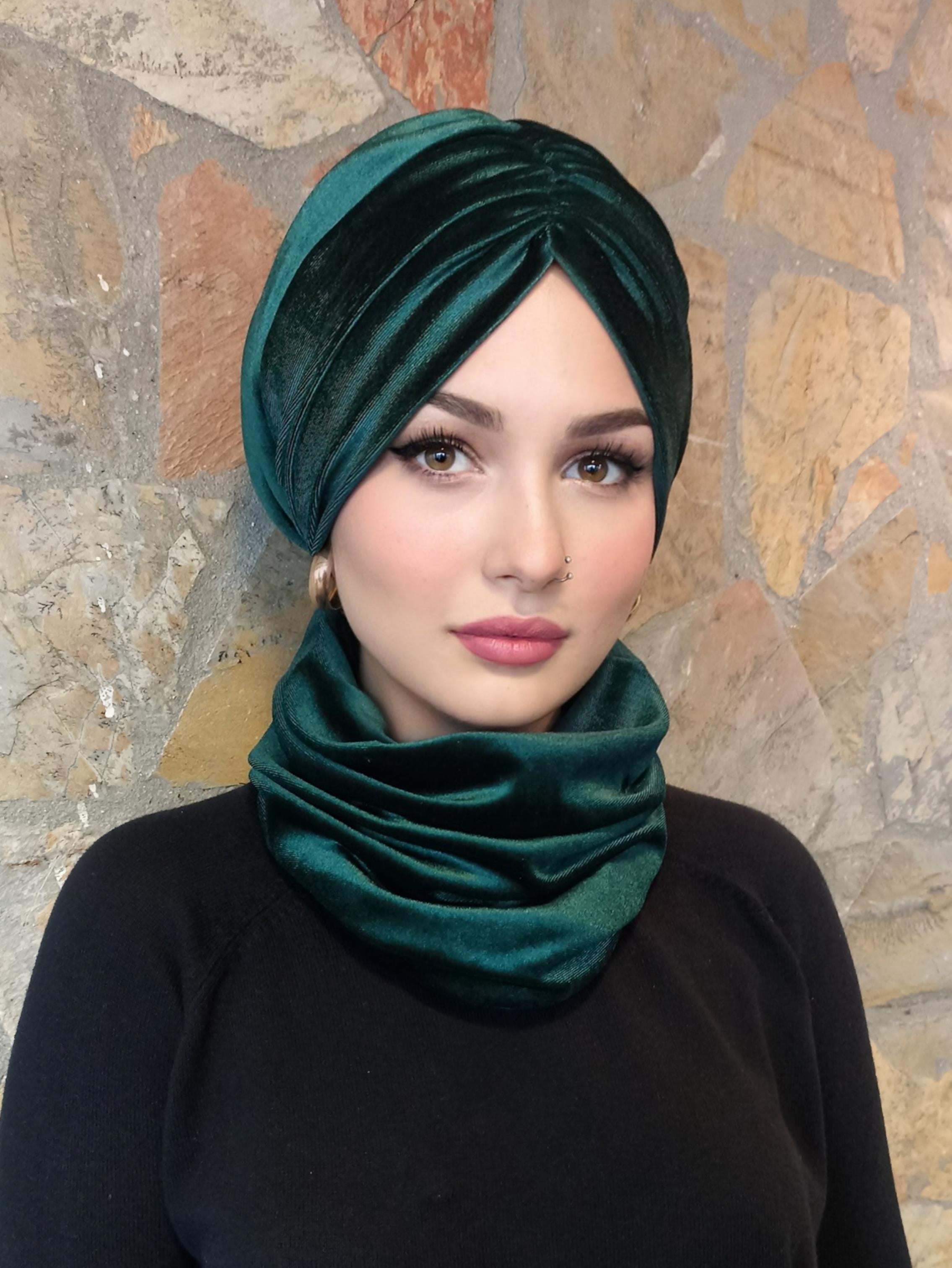 KADİFE AÇIK VİZON DRAPE DOLGULU BONE