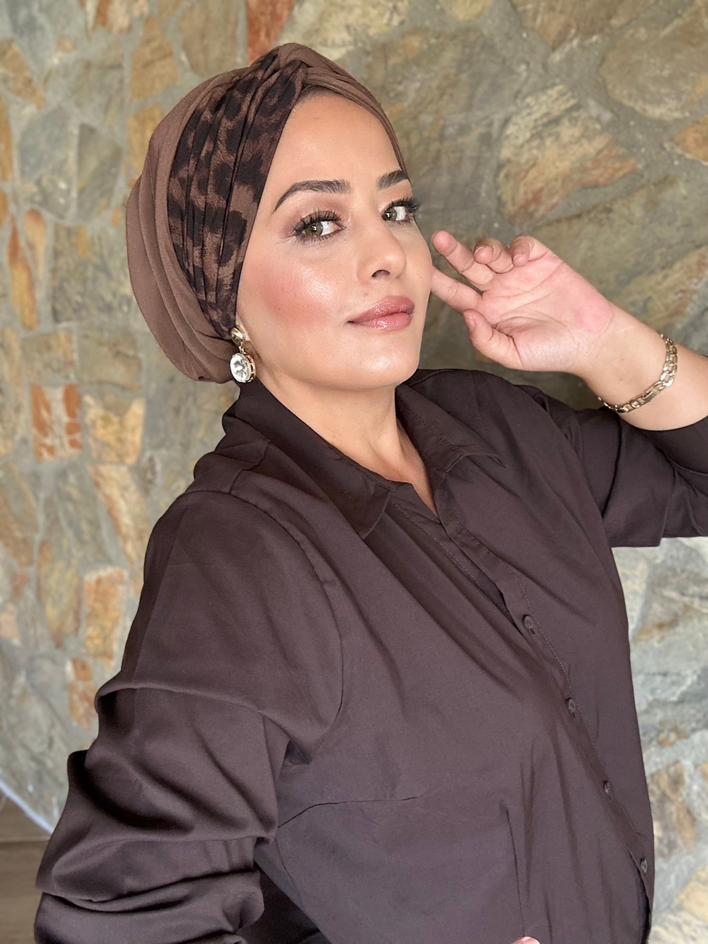 KAHVE LEOPAR DETAYLI DÜĞÜM DOLGULU BONE 