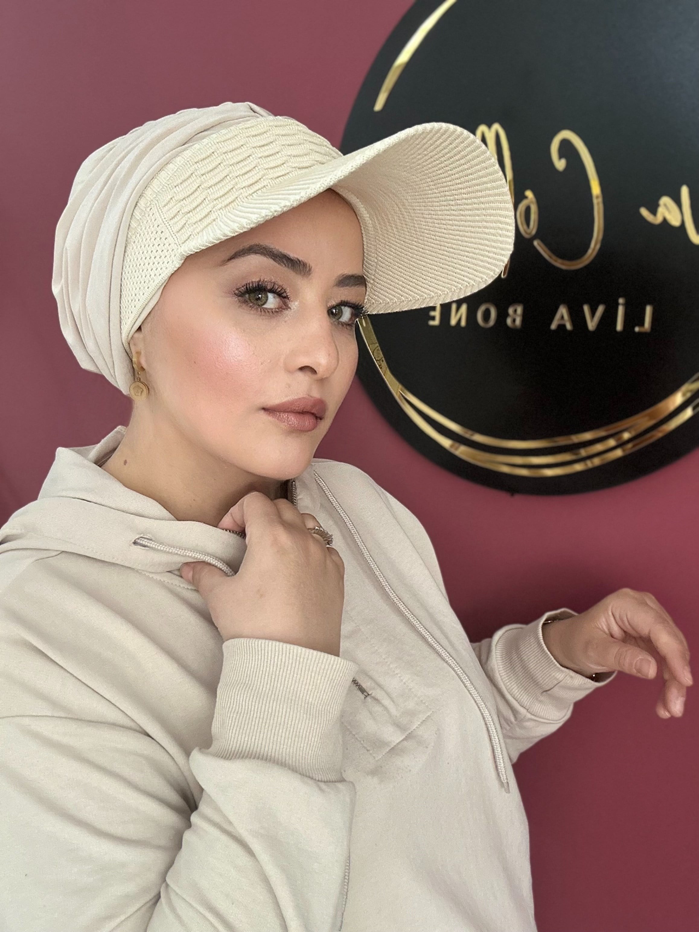 KREM SİPERLİK DOLGUSUZ BONE TAKIM