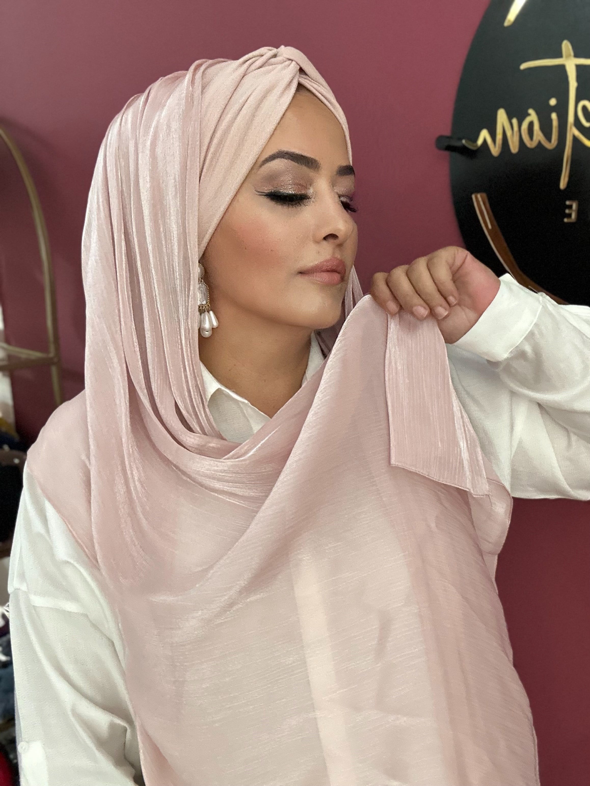 PUDRA PEMBE JAN JAN ORGANZE ŞALLI DÜĞÜM  MODEL DOLGULU BONEŞAL