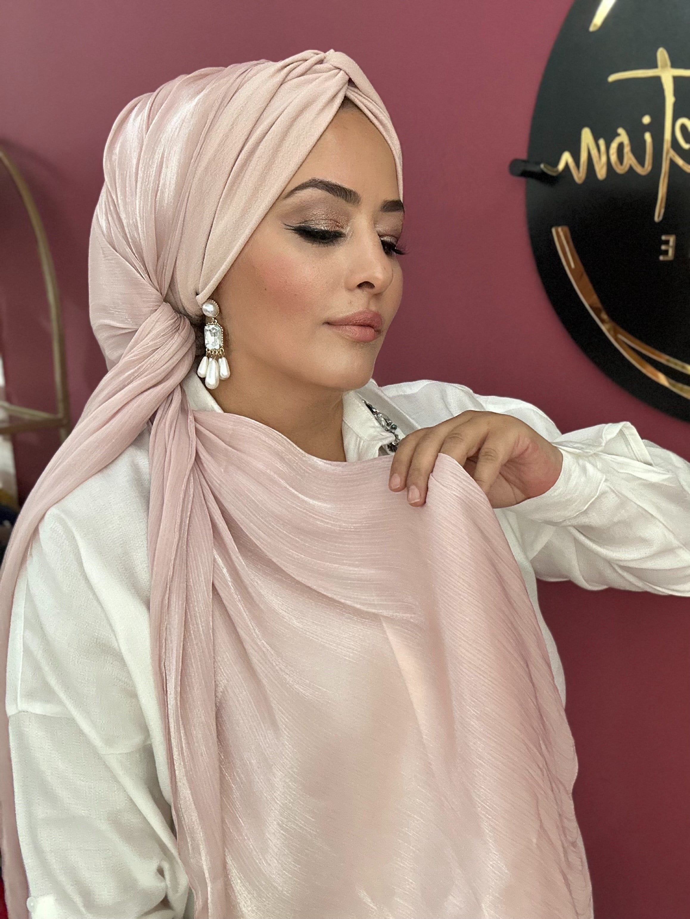 PUDRA PEMBE JAN JAN ORGANZE ŞALLI DÜĞÜM  MODEL DOLGULU BONEŞAL