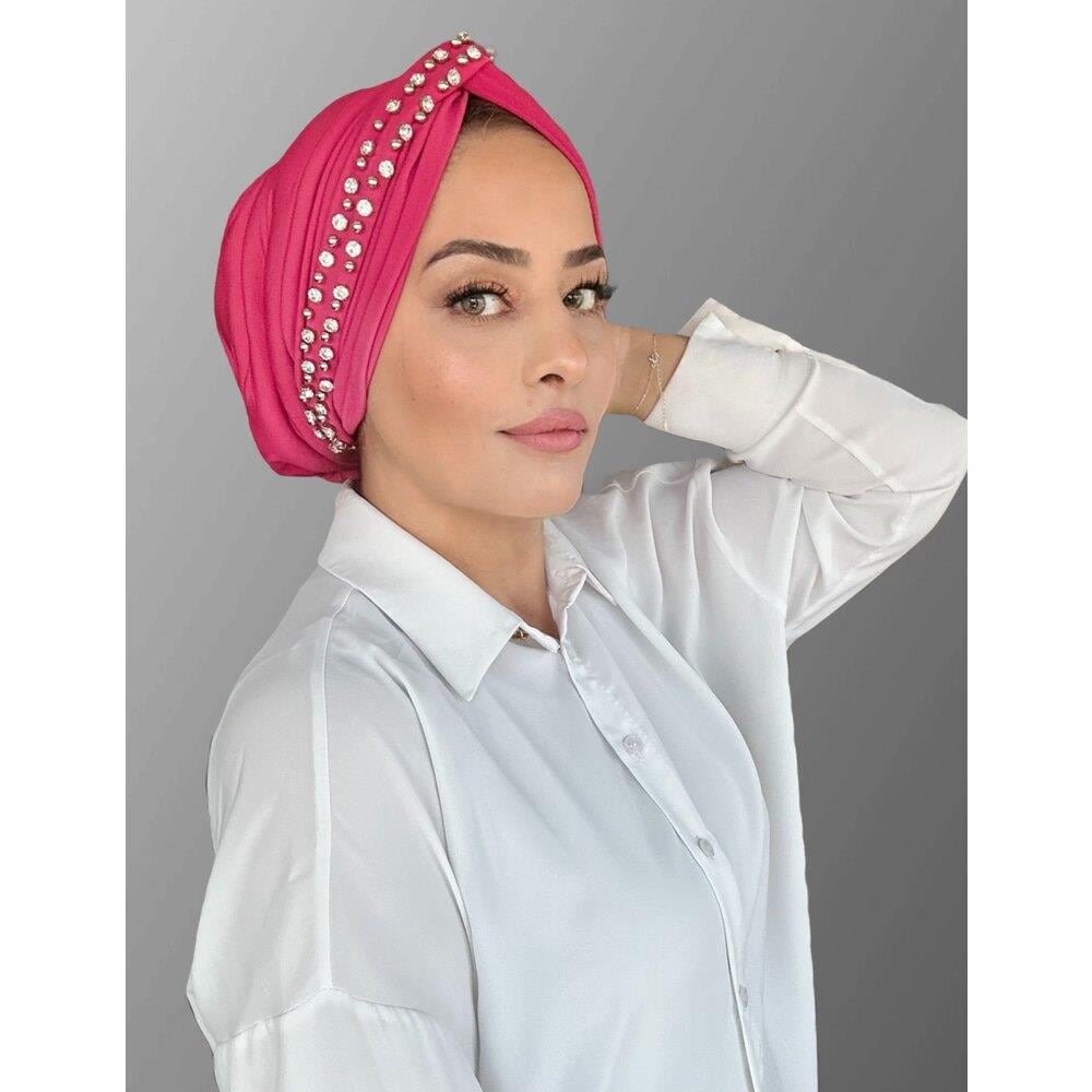 Taşlı koyu pembe düğüm dolgulu bone