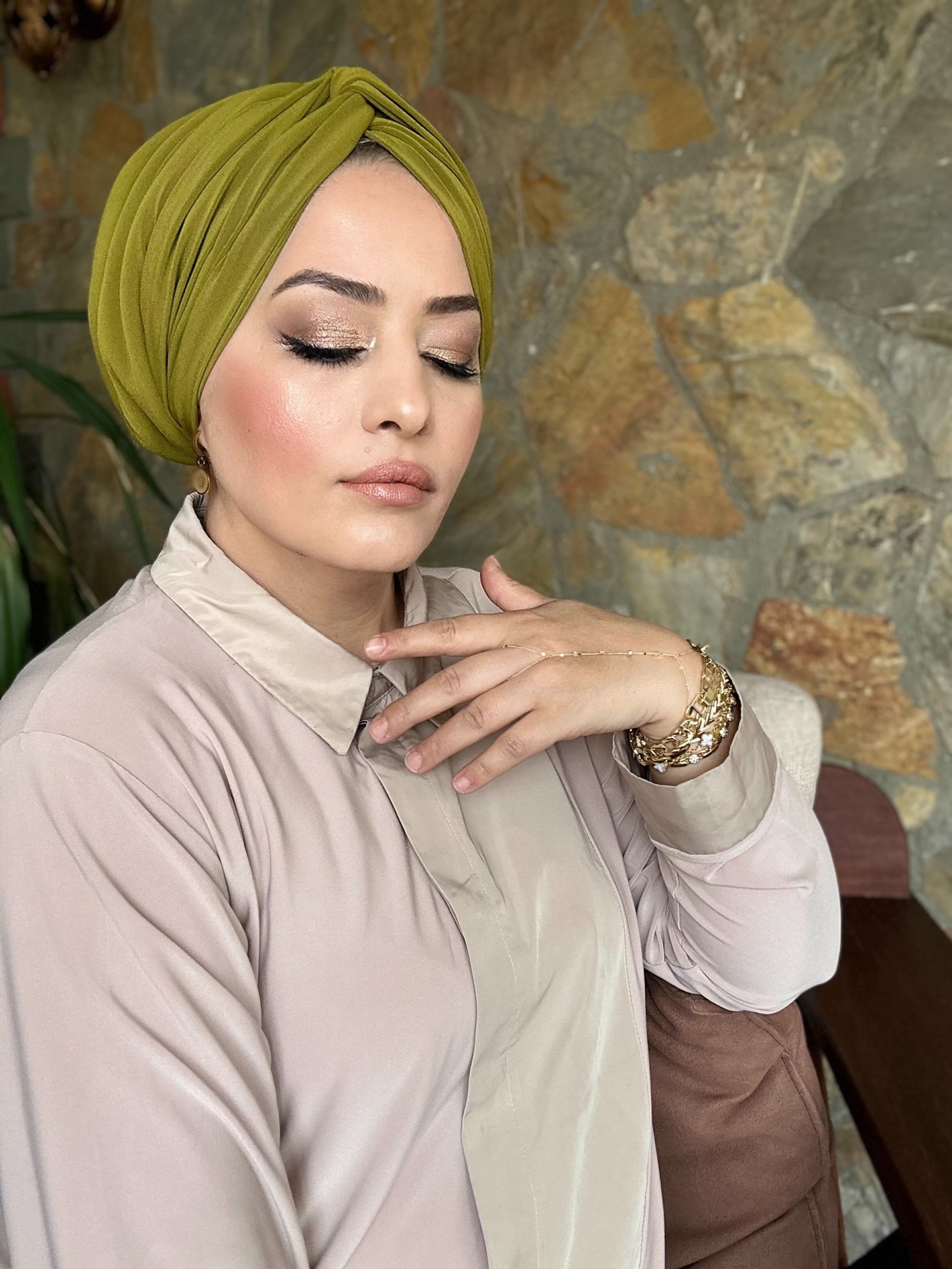 YAĞ YEŞİLİ DÜĞÜM DOLGULU BONE