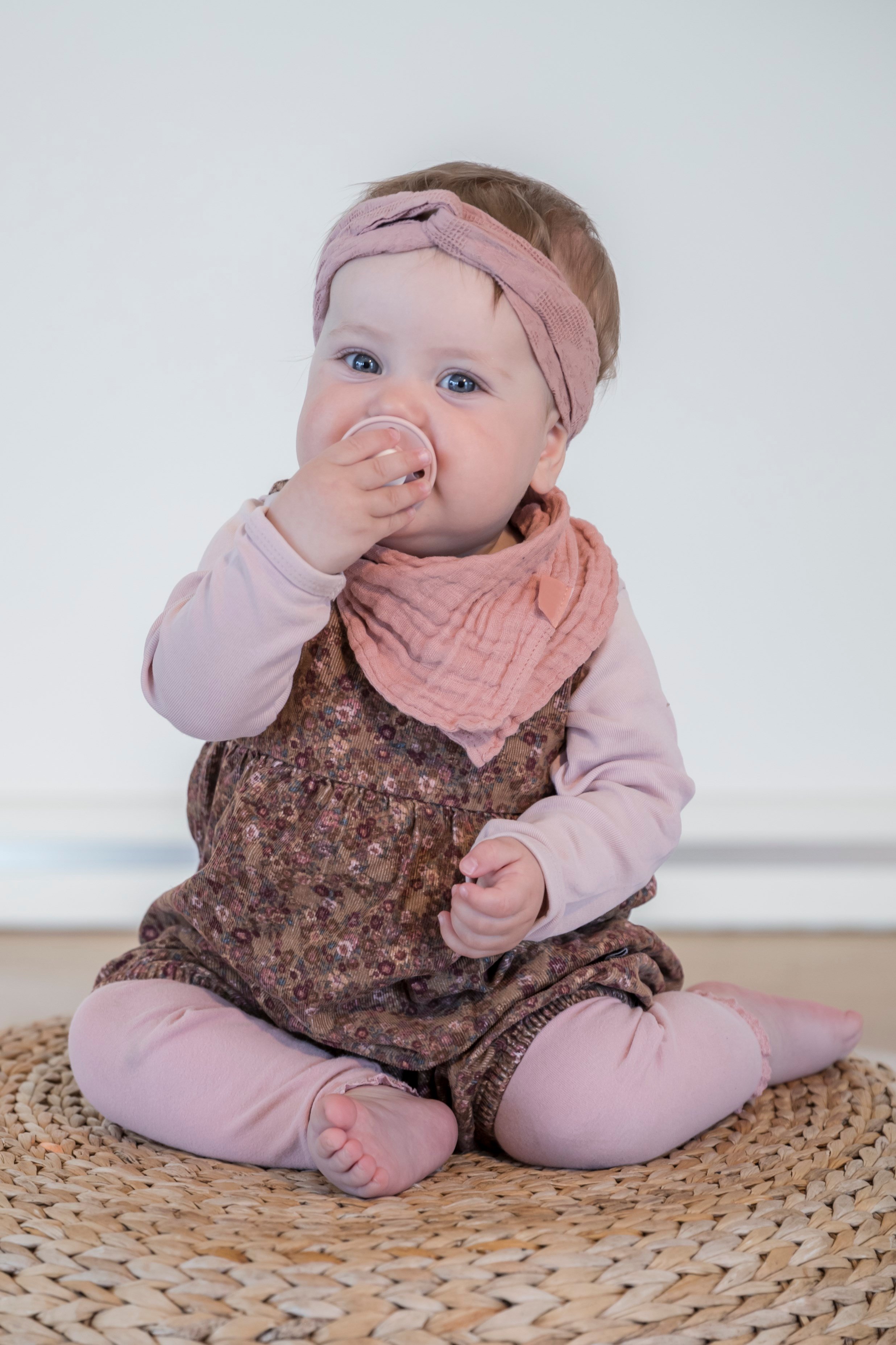 Rebael bebek emziği mono plum champagne tasarımlı doğal kauçuk emzik