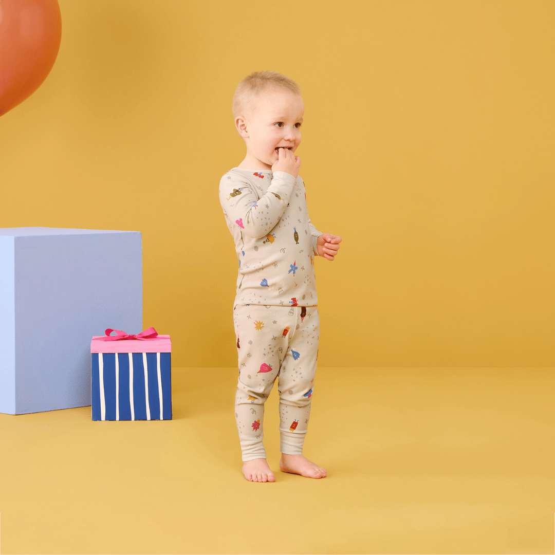 Organik Pamuklu 2 Parça Uzun Pijama (1.0 TOG) 2 Yaş - Birthday Blobs