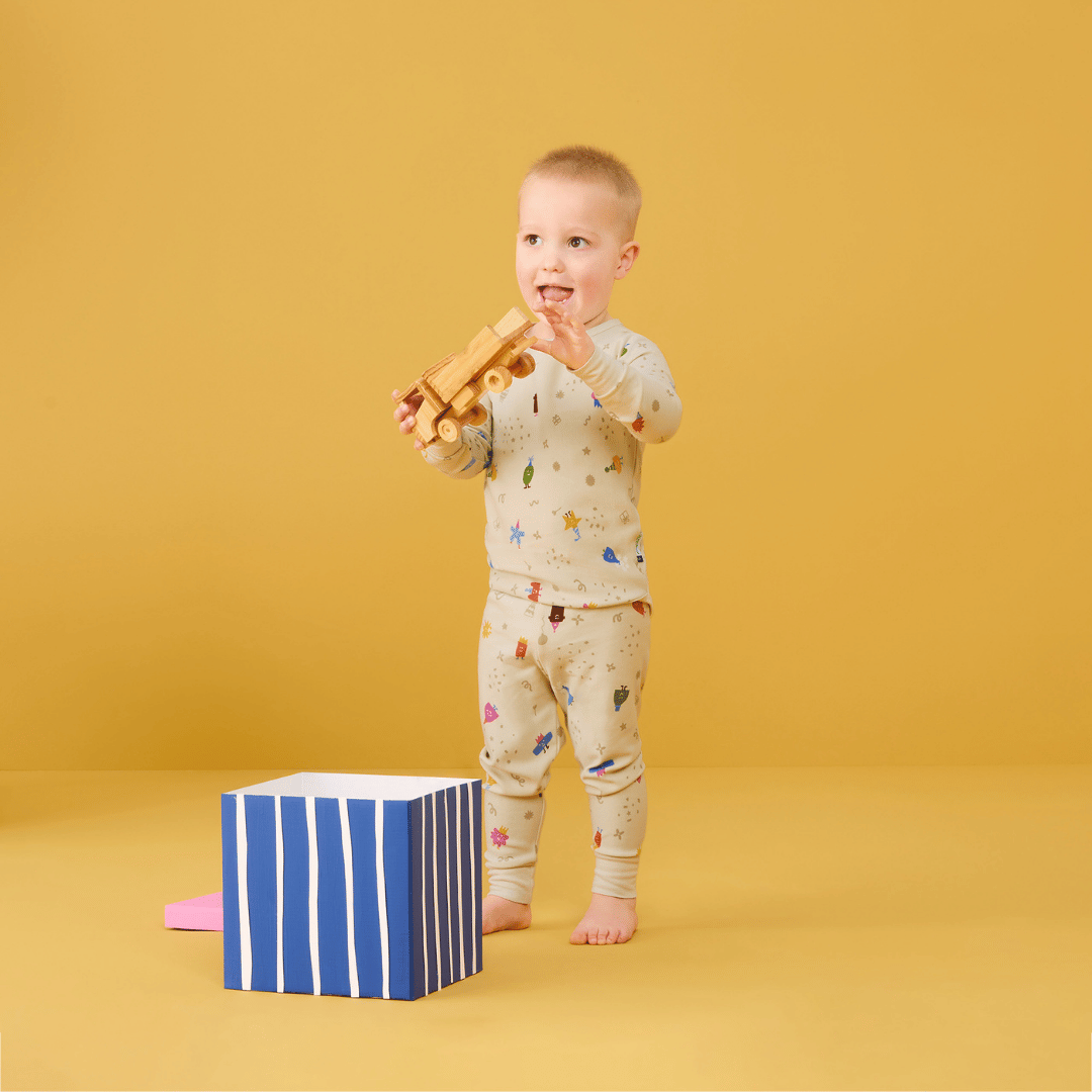 Organik Pamuklu 2 Parça Uzun Pijama (1.0 TOG) 4 Yaş - Birthday Blobs