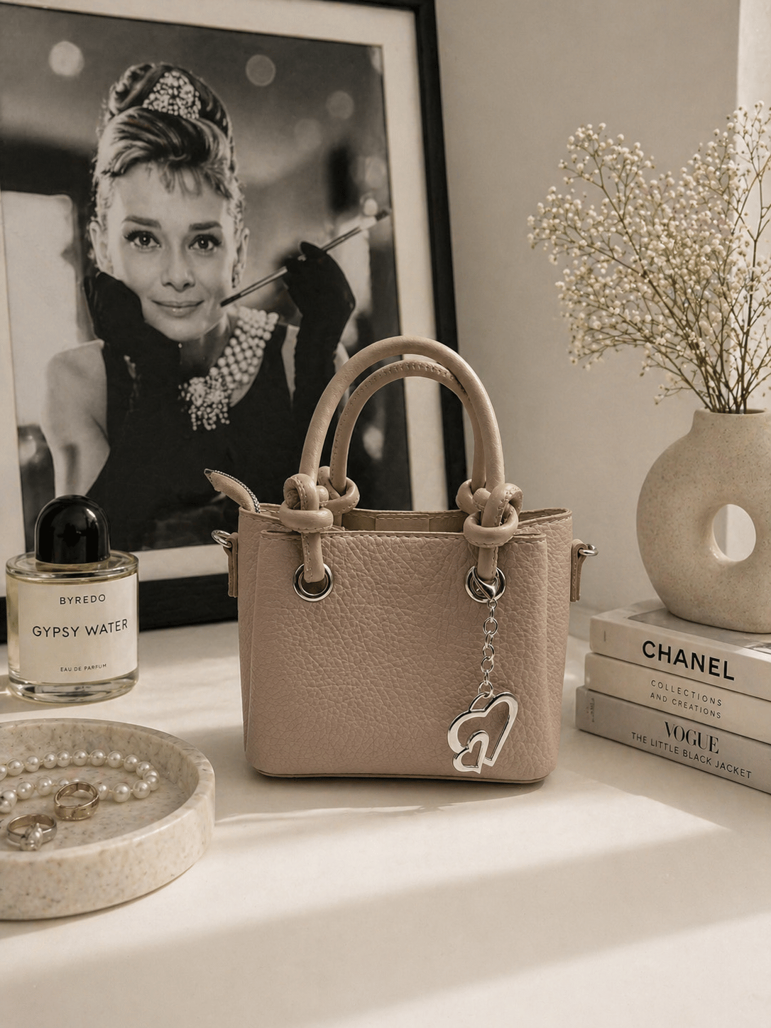 Kalp Charm Detaylı Mini Çanta