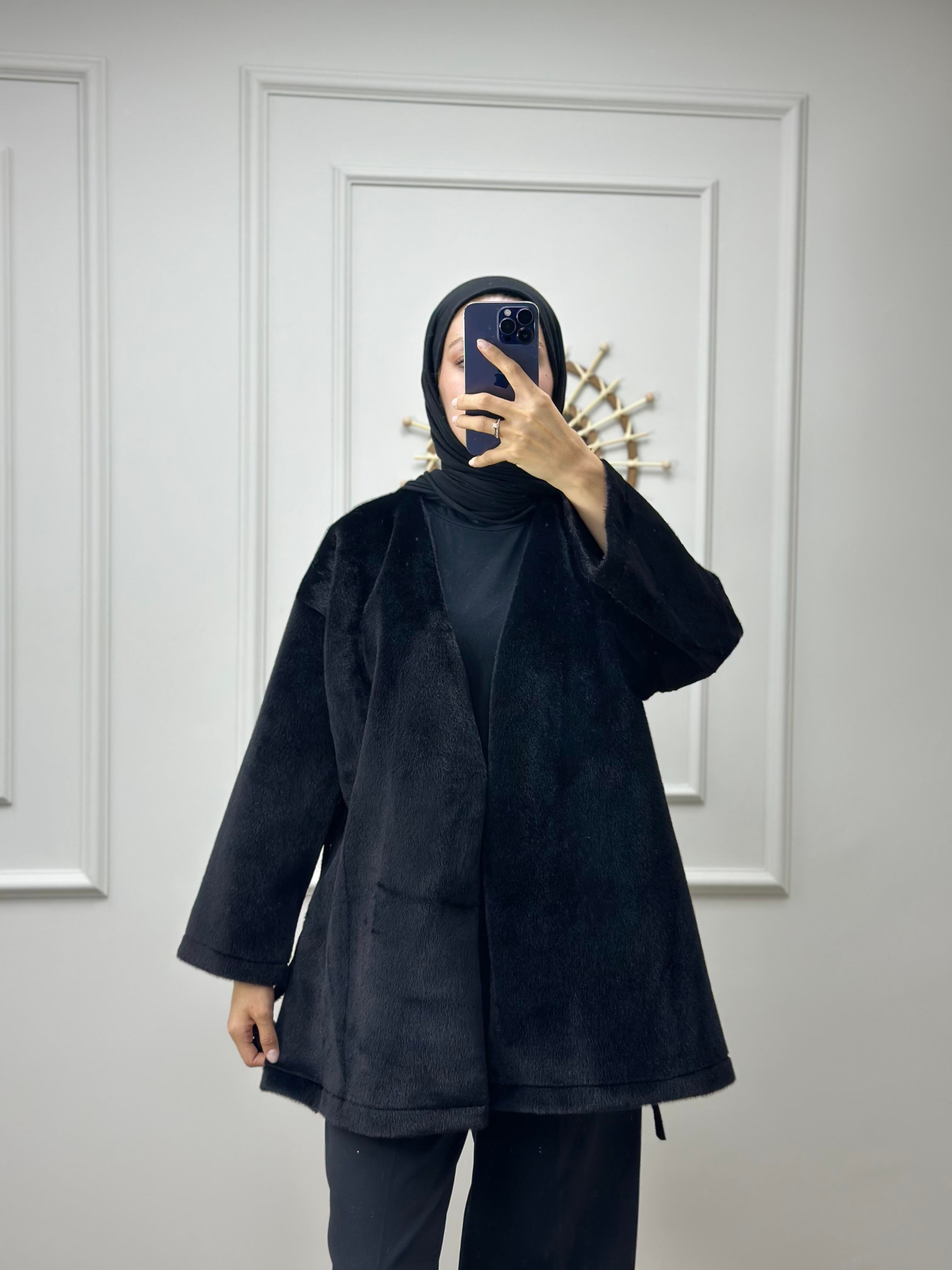 Siyah Bağlamalı Peluş Kimono