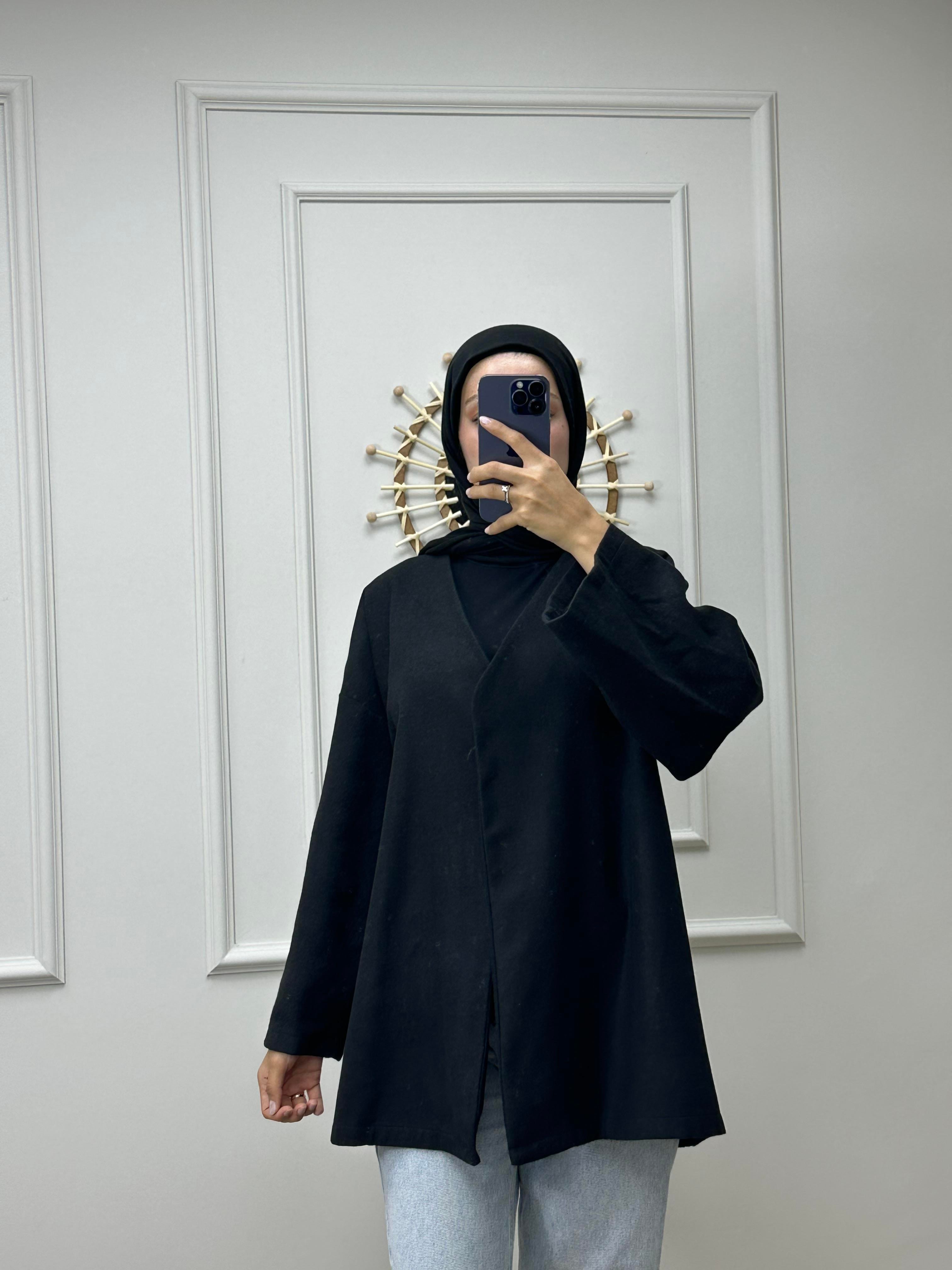 Siyah Bel Kemerli Kaşe Kimono