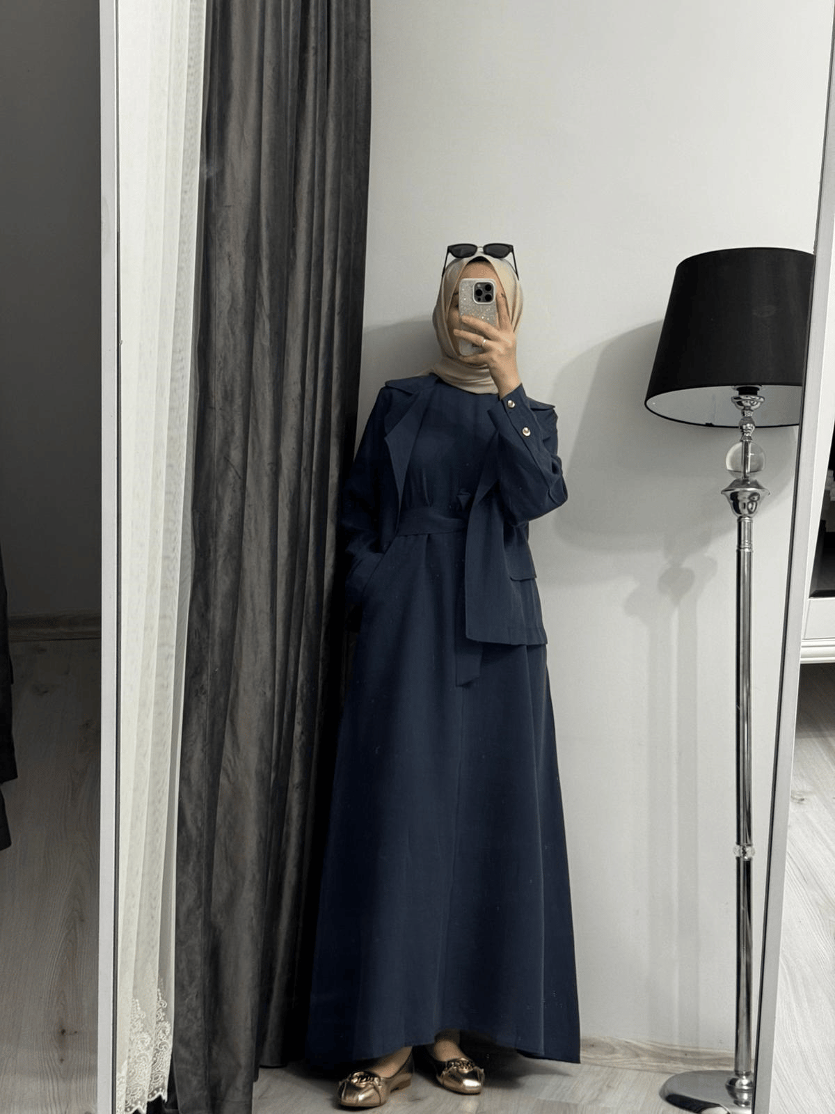 Gold Düğmeli Trenç Model Etekli Takım