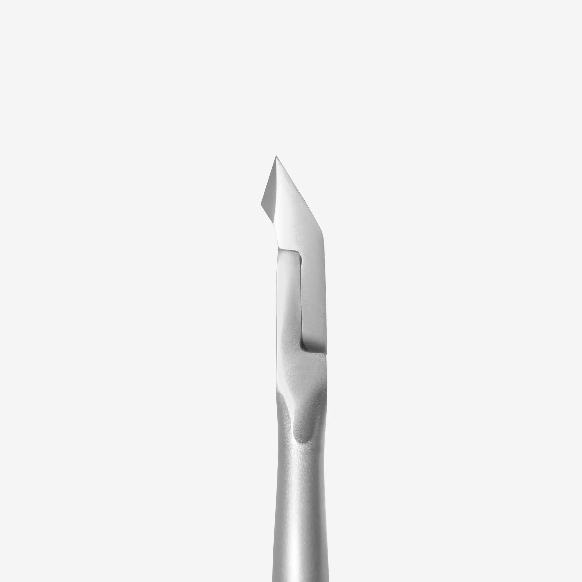 Staleks Pro Smart NS-80-7 tırnak eti pensi – 7 mm bıçak, eğri sap, paslanmaz çelik, profesyonel manikür ve pedikür