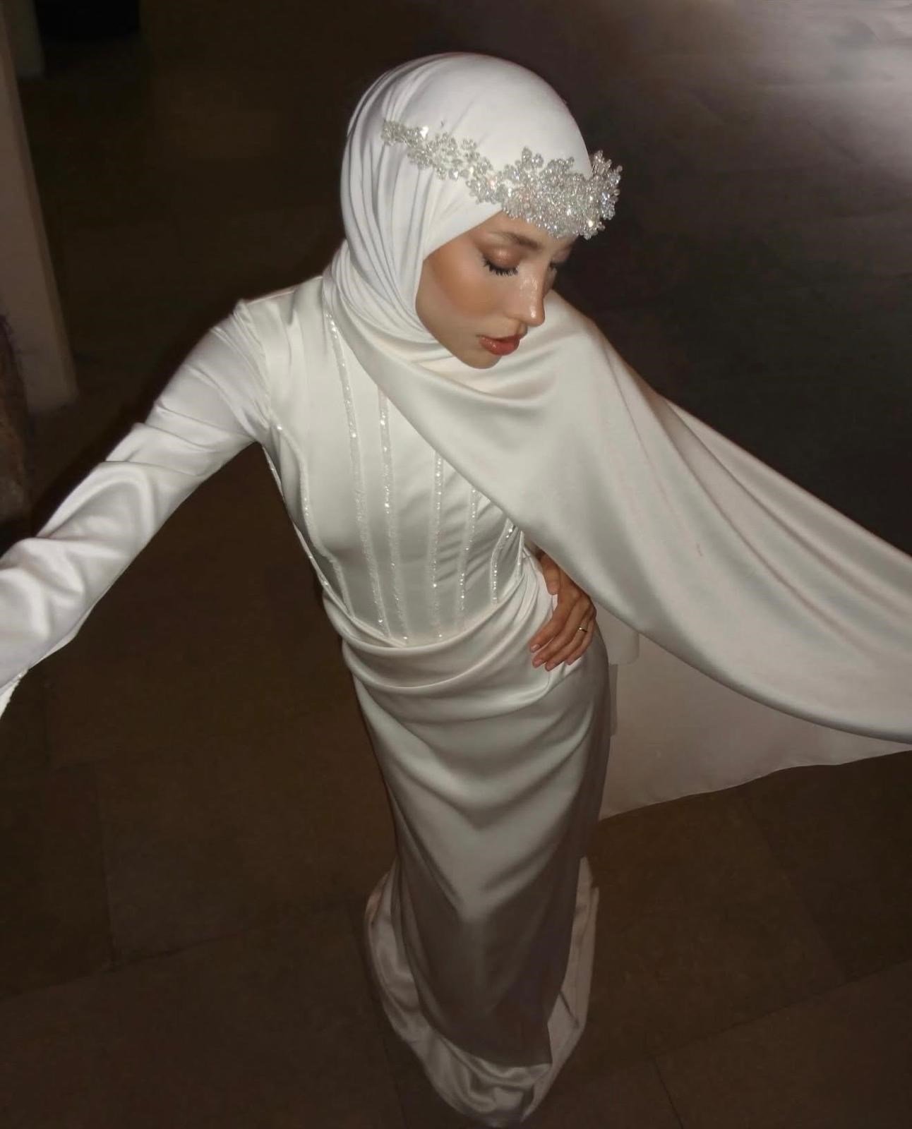 Jasmine Elbise Kiralama