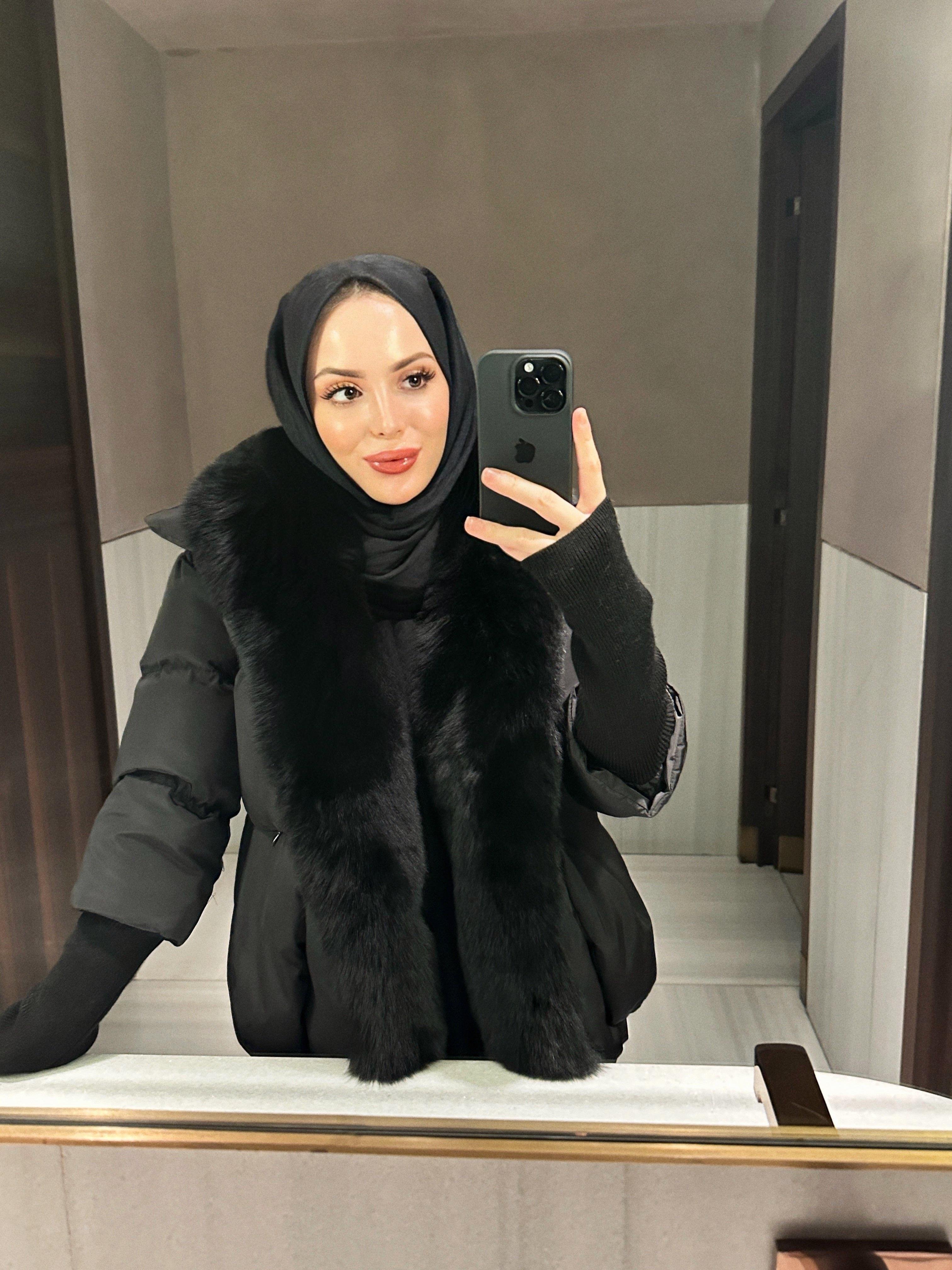Siyah Kürk Yaka Puff Mont