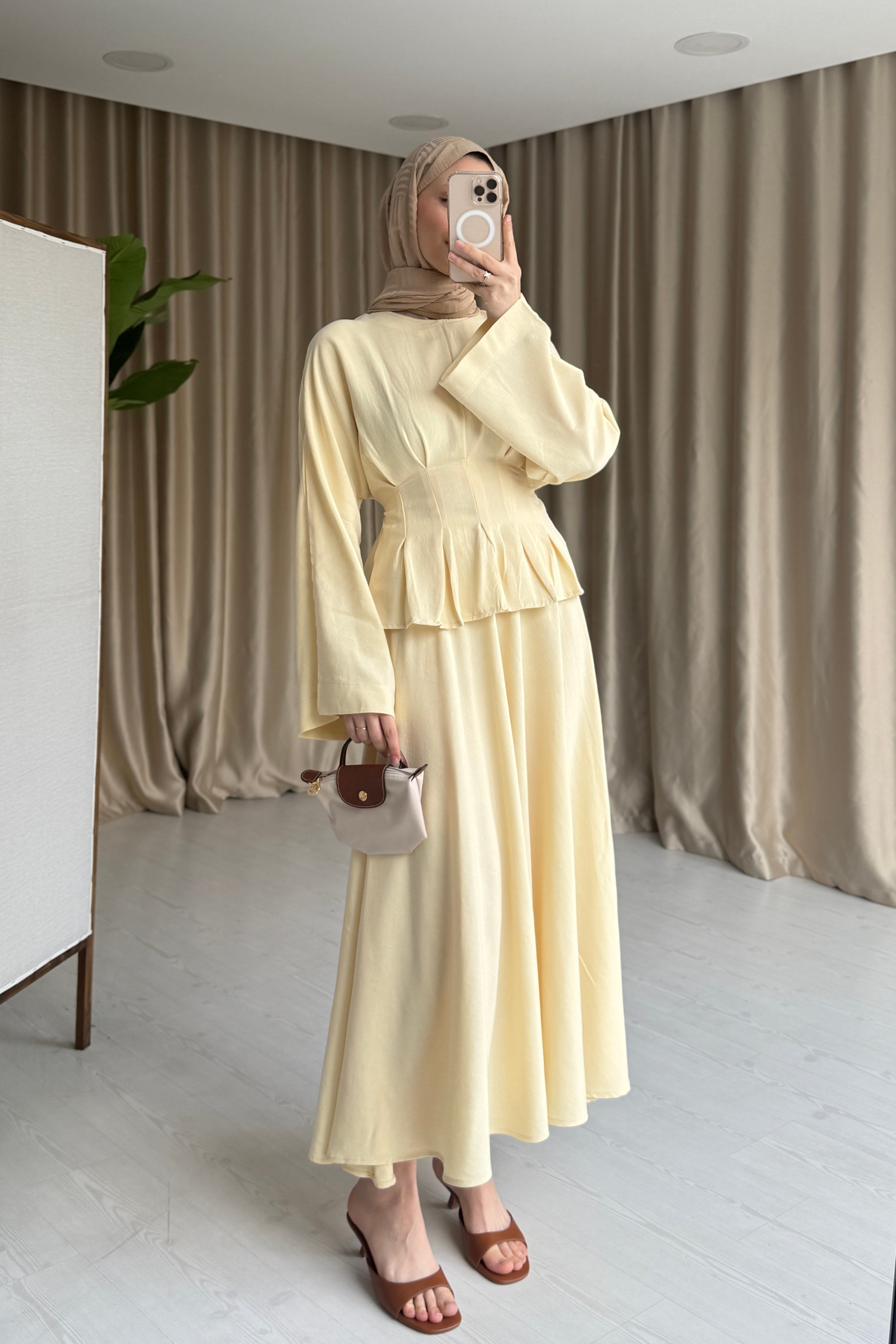 BEL DETAYLI TAKIM - SOFT SARI