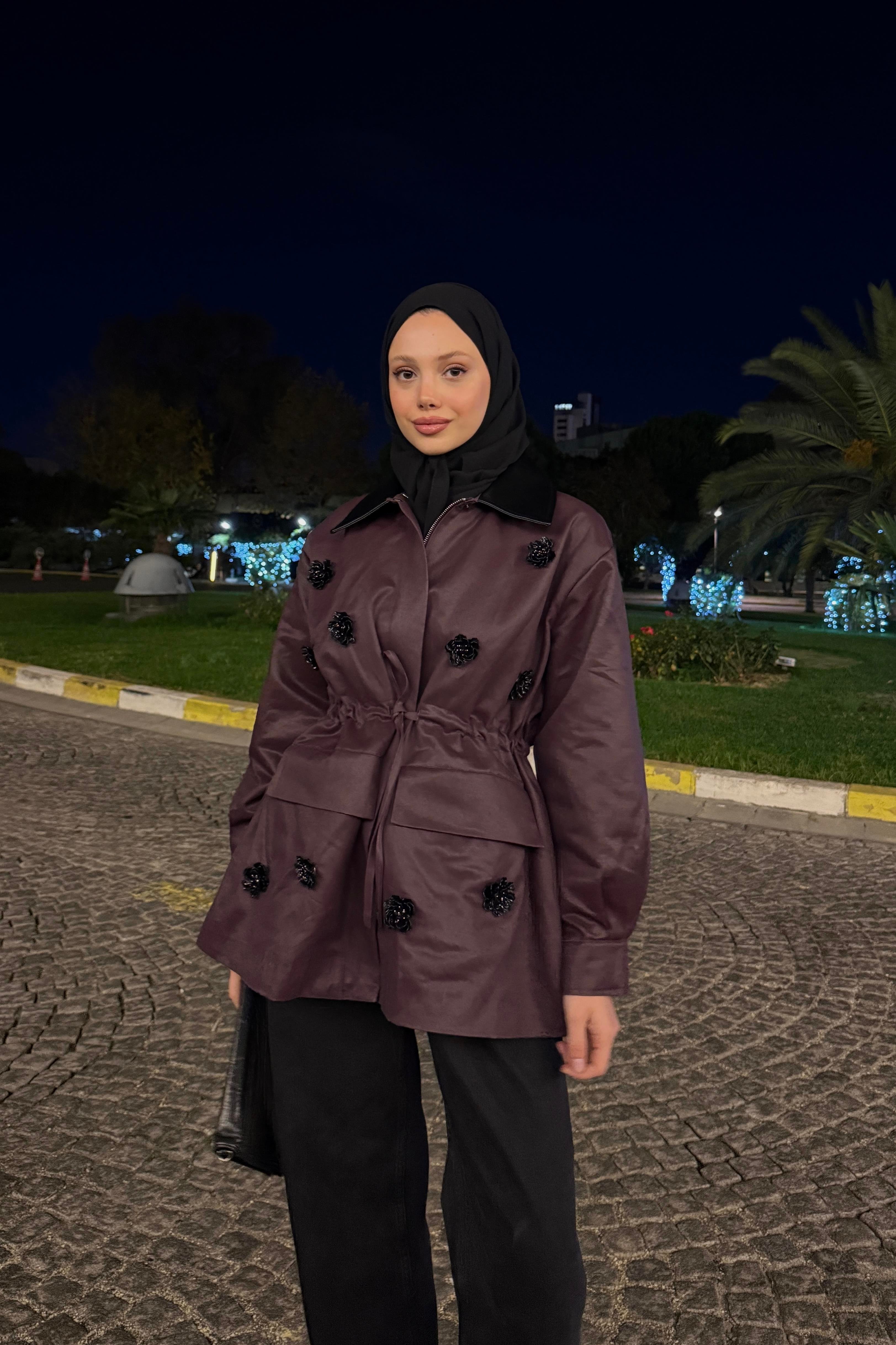 ÇİÇEK DETAYLI BORDO KAP