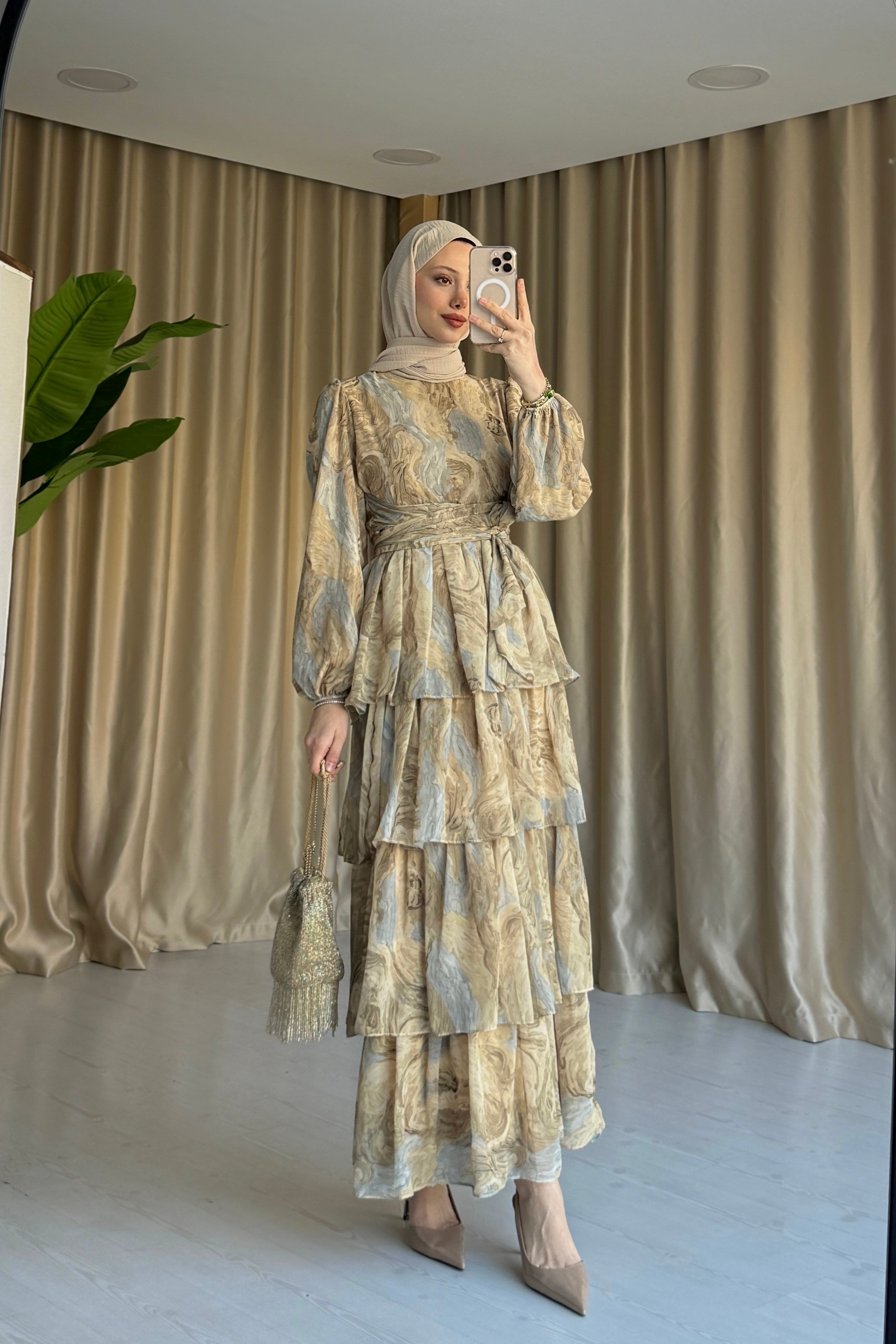 KAT KAT BAĞLAMALI ELBİSE - SARI DESEN