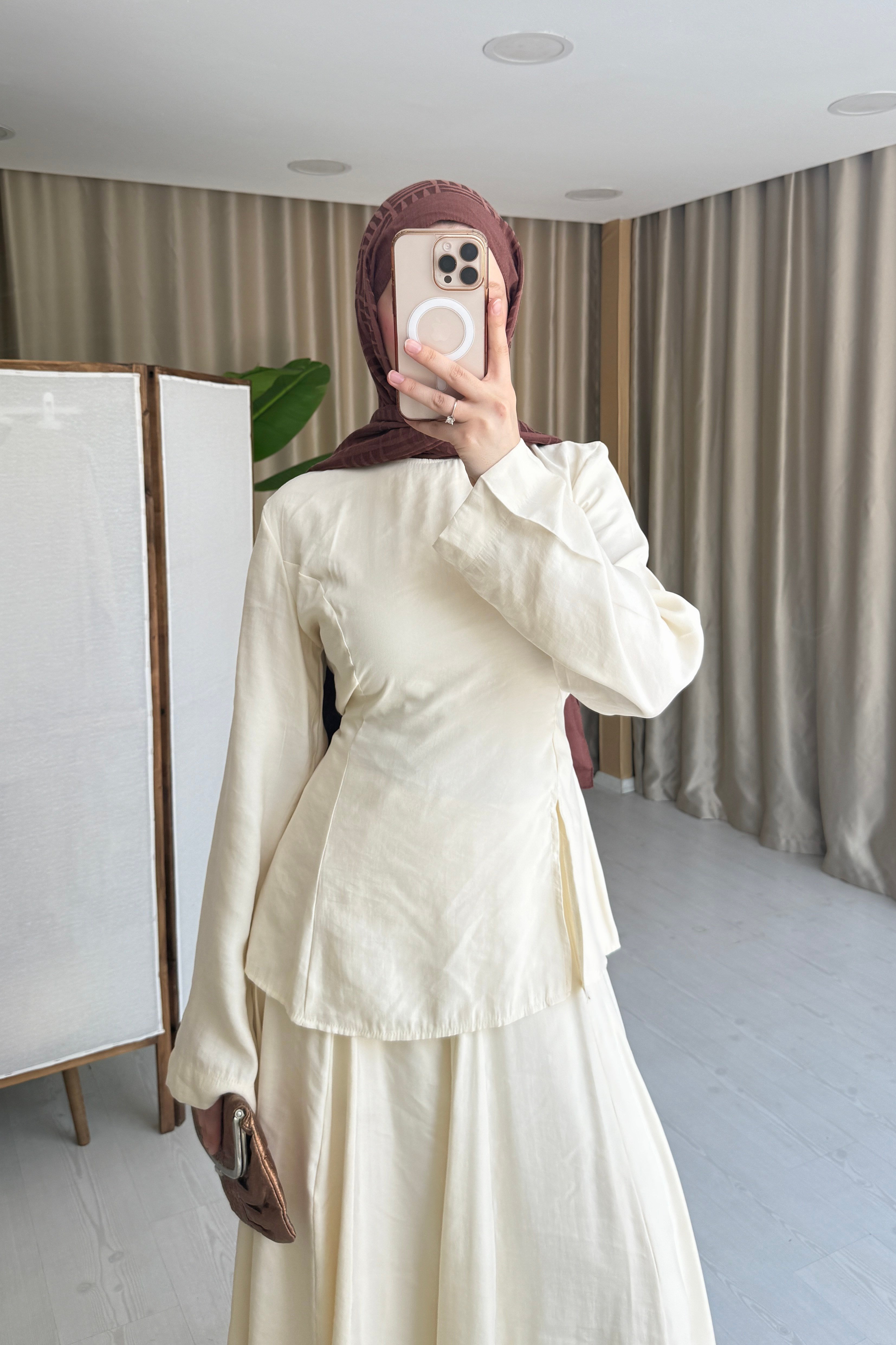 PEPLUM ETEKLİ TAKIM - KREM
