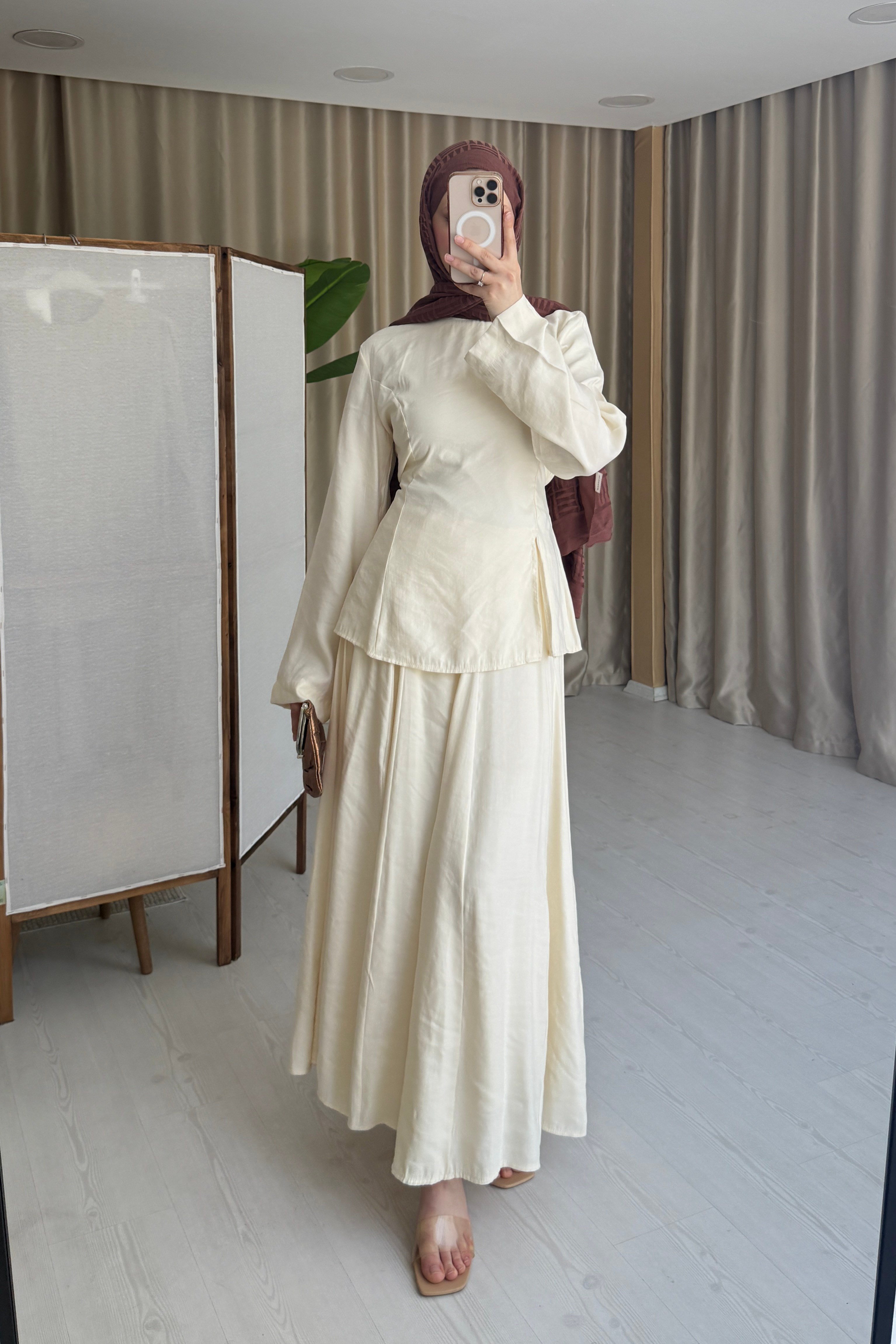 PEPLUM ETEKLİ TAKIM - KREM