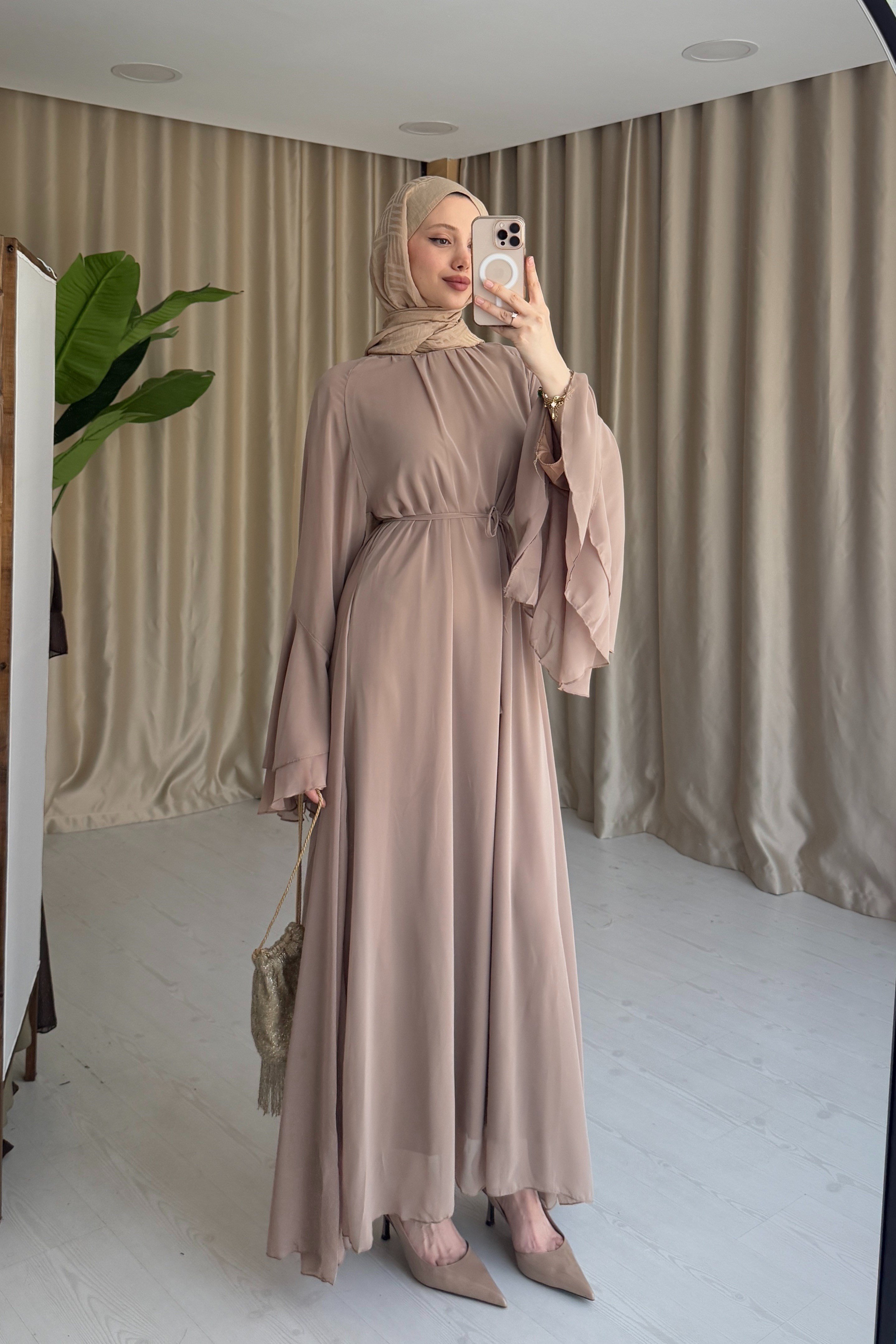 VOLANLI ŞİFON ELBİSE - CAMEL