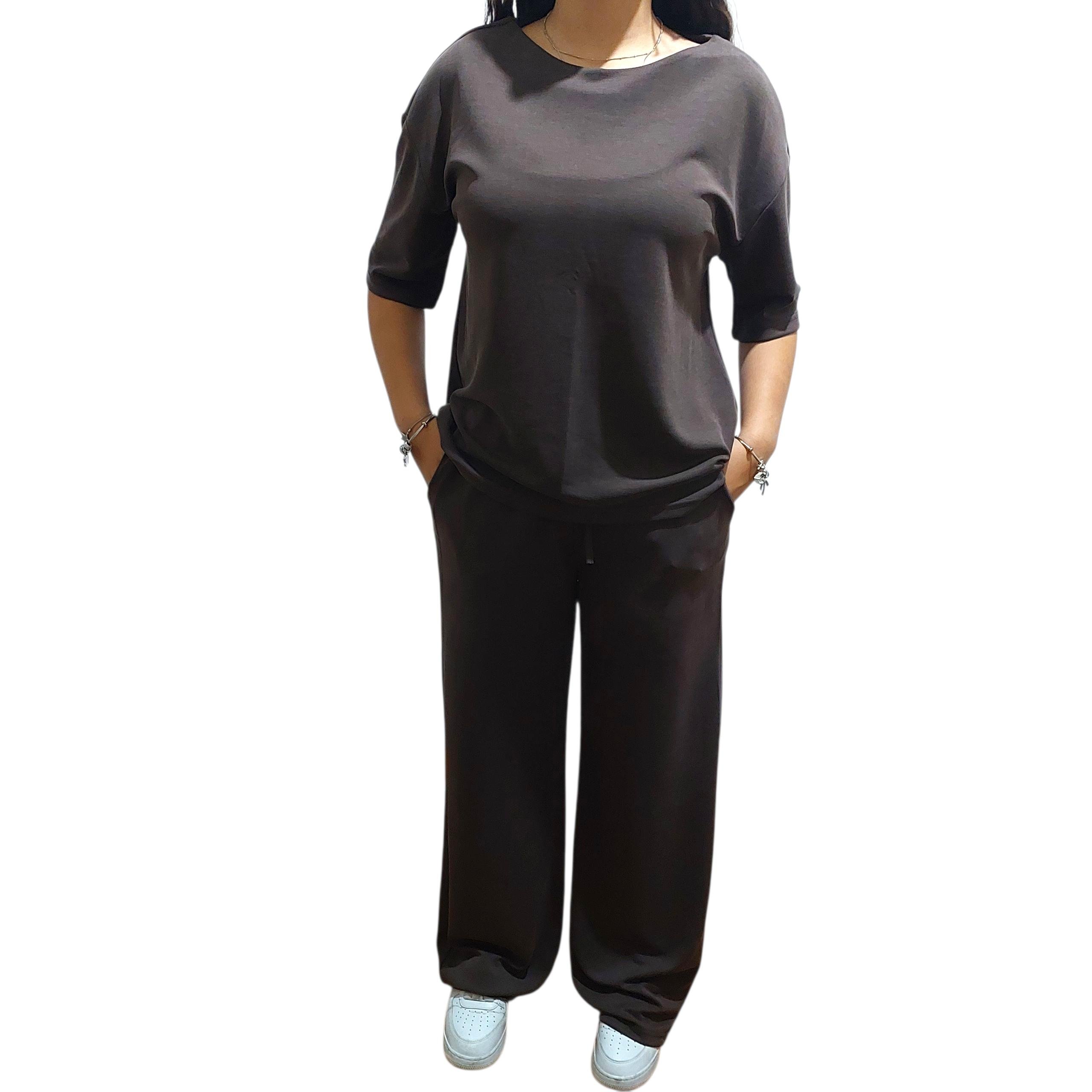  YAKKA Rahat Kesim Kahve  İkili Takım – T-Shirt & Pantolon