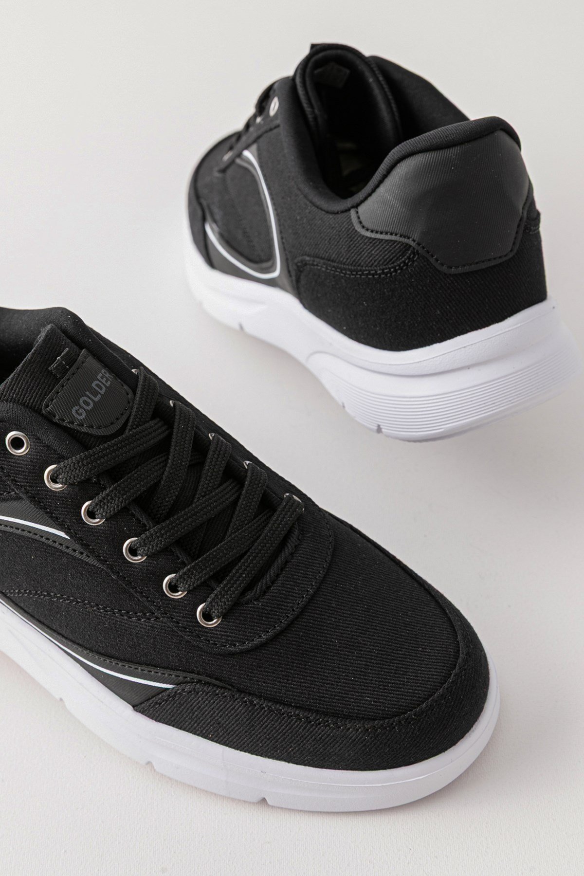 Erkek Spor Ayakkabı Siyah Ultra Hafif Nefes Alan Rahat Günlük Sneaker