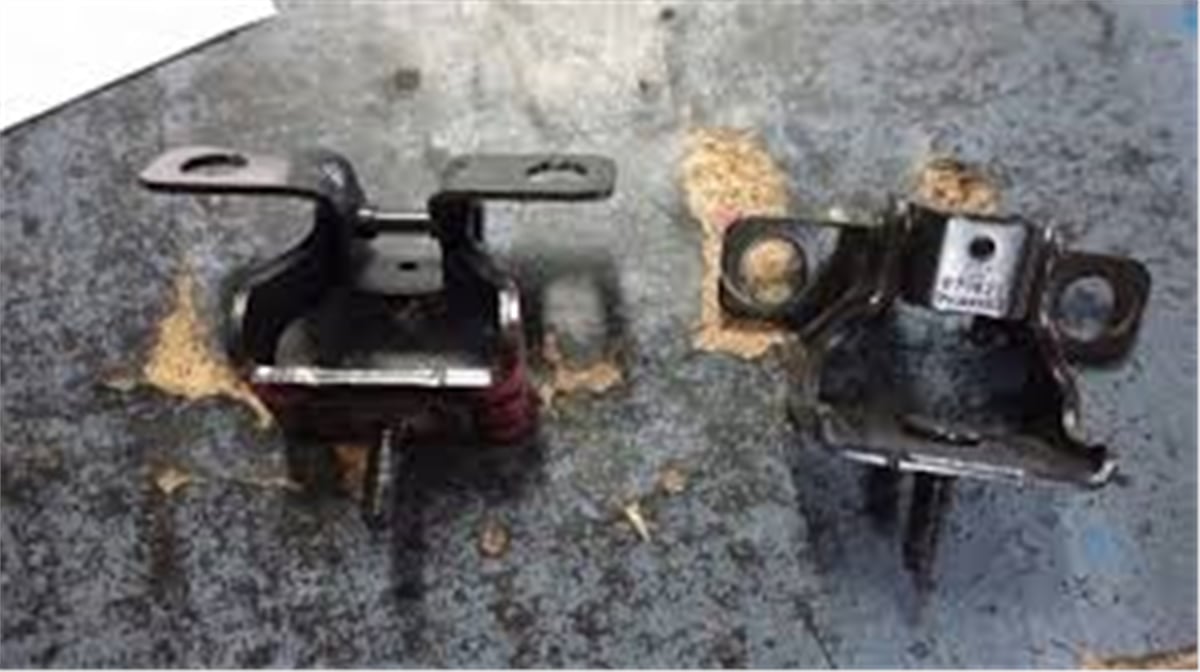 PSA 1997-2000 BAGAJ KAPAK MENTESE