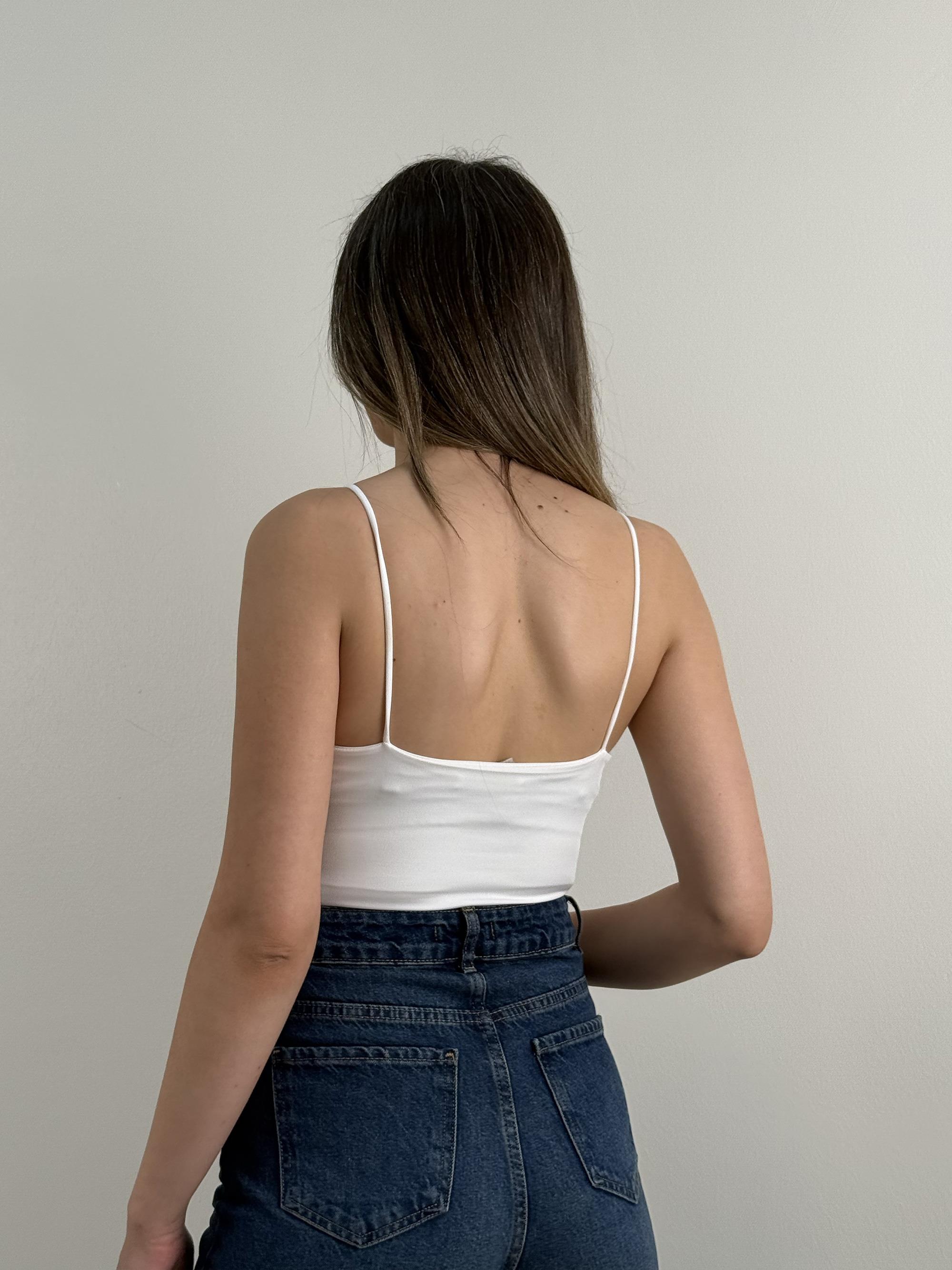 Beyaz Askılı Bodysuit