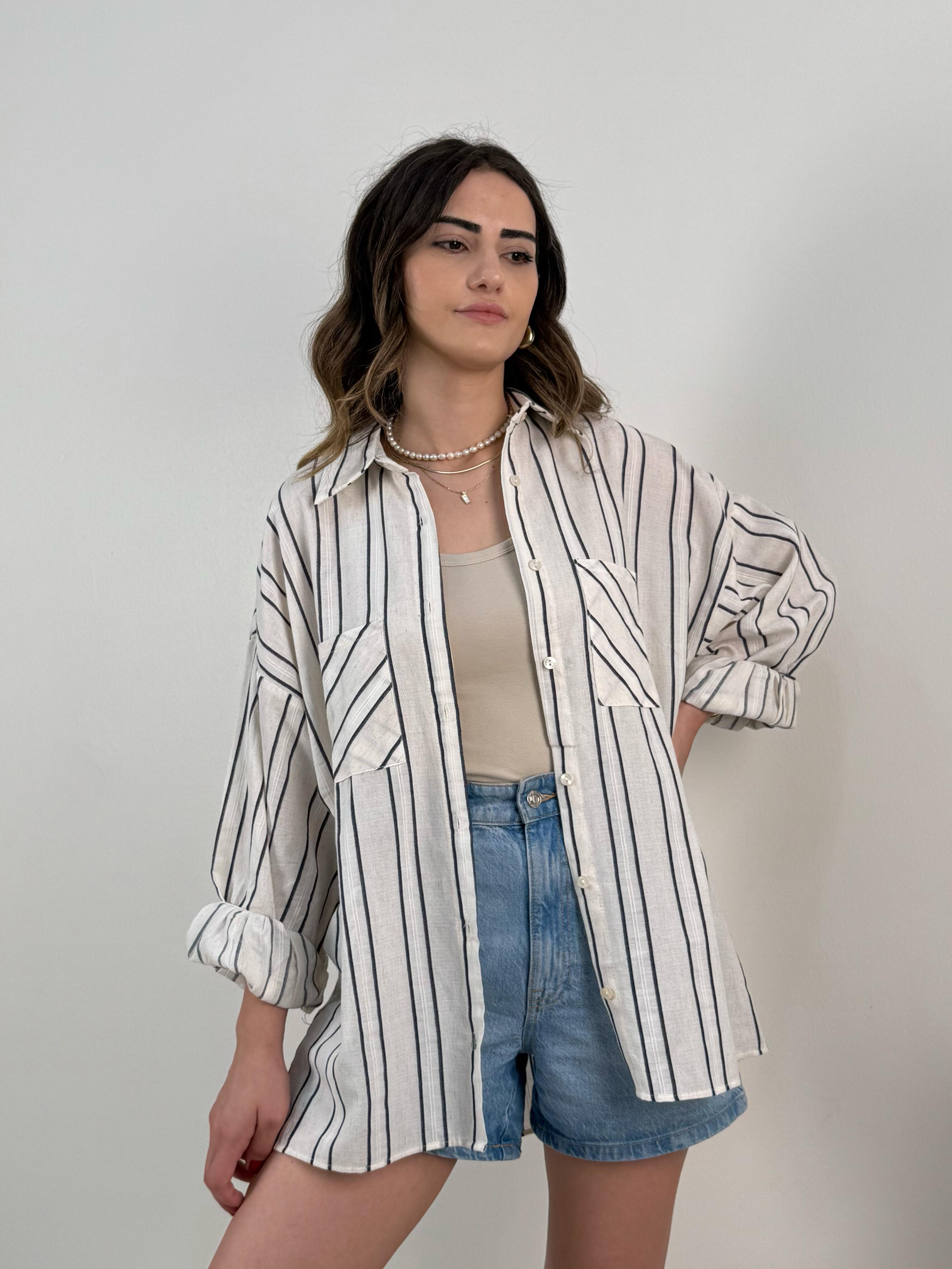 Oversize Bej Çizgili Gömlek