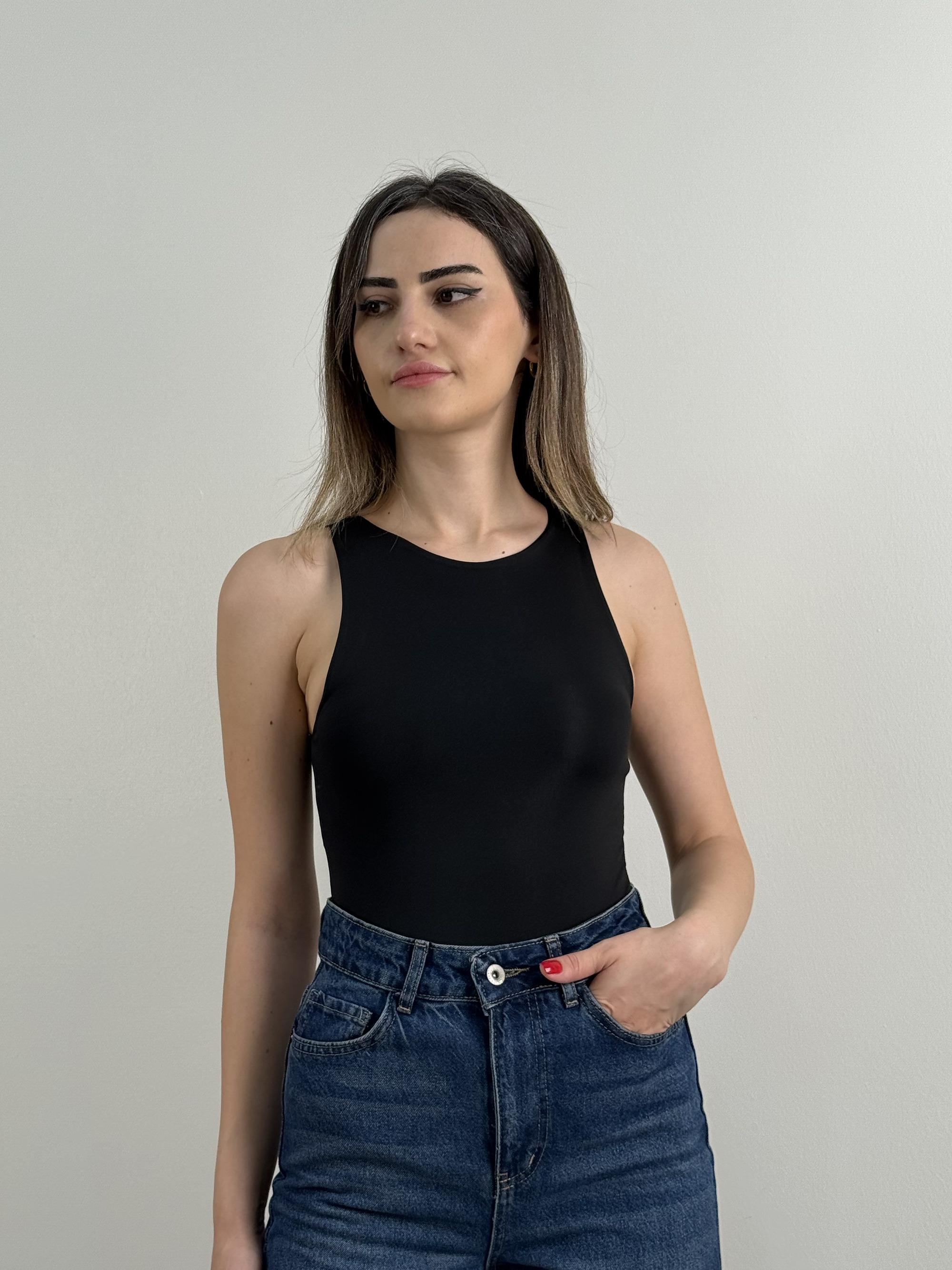 Siyah Halter Yaka Bodysuit
