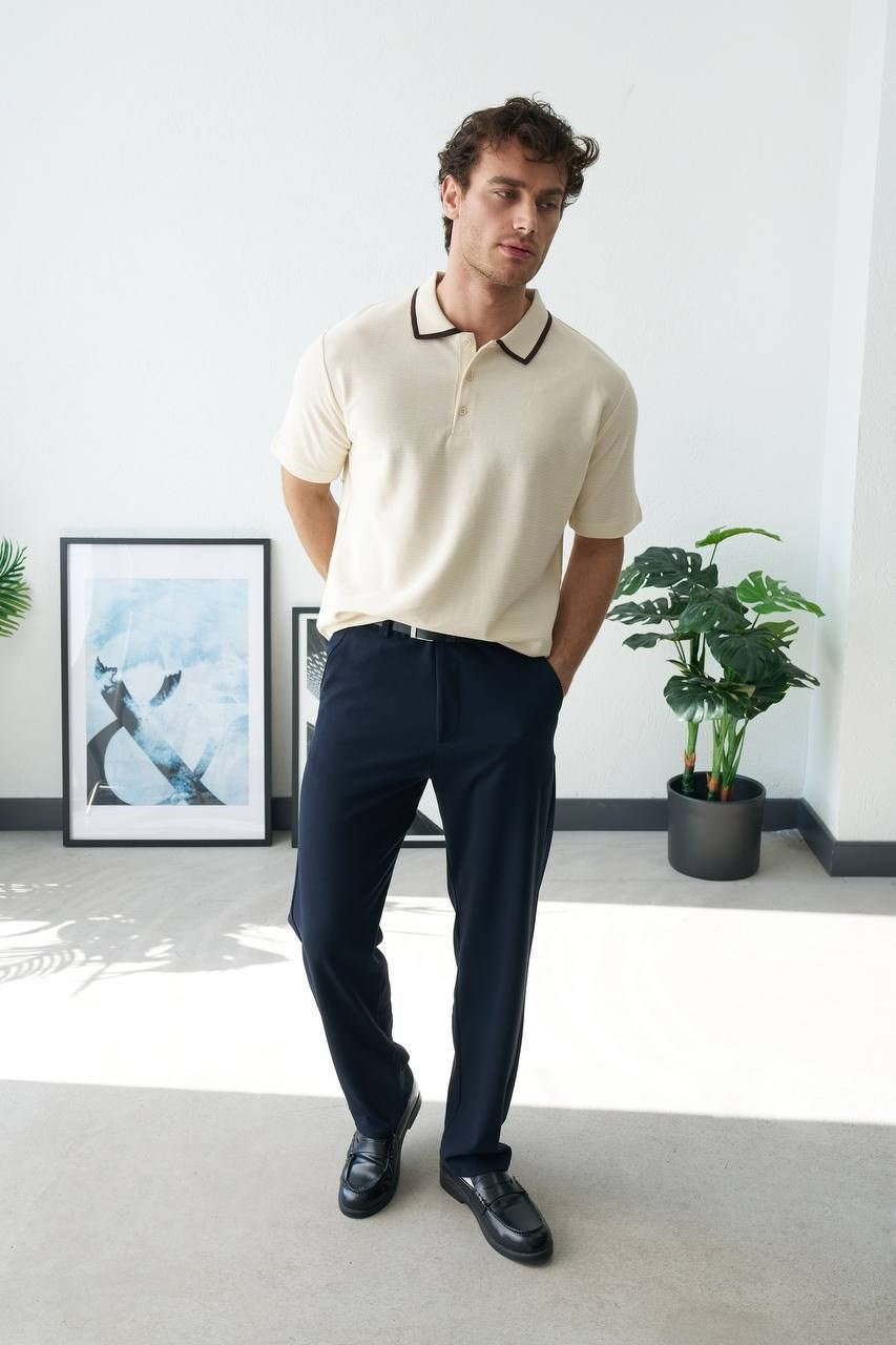 Yaka Şerit Detaylı Pike Dokulu Polo Yaka T-Shirt Bej