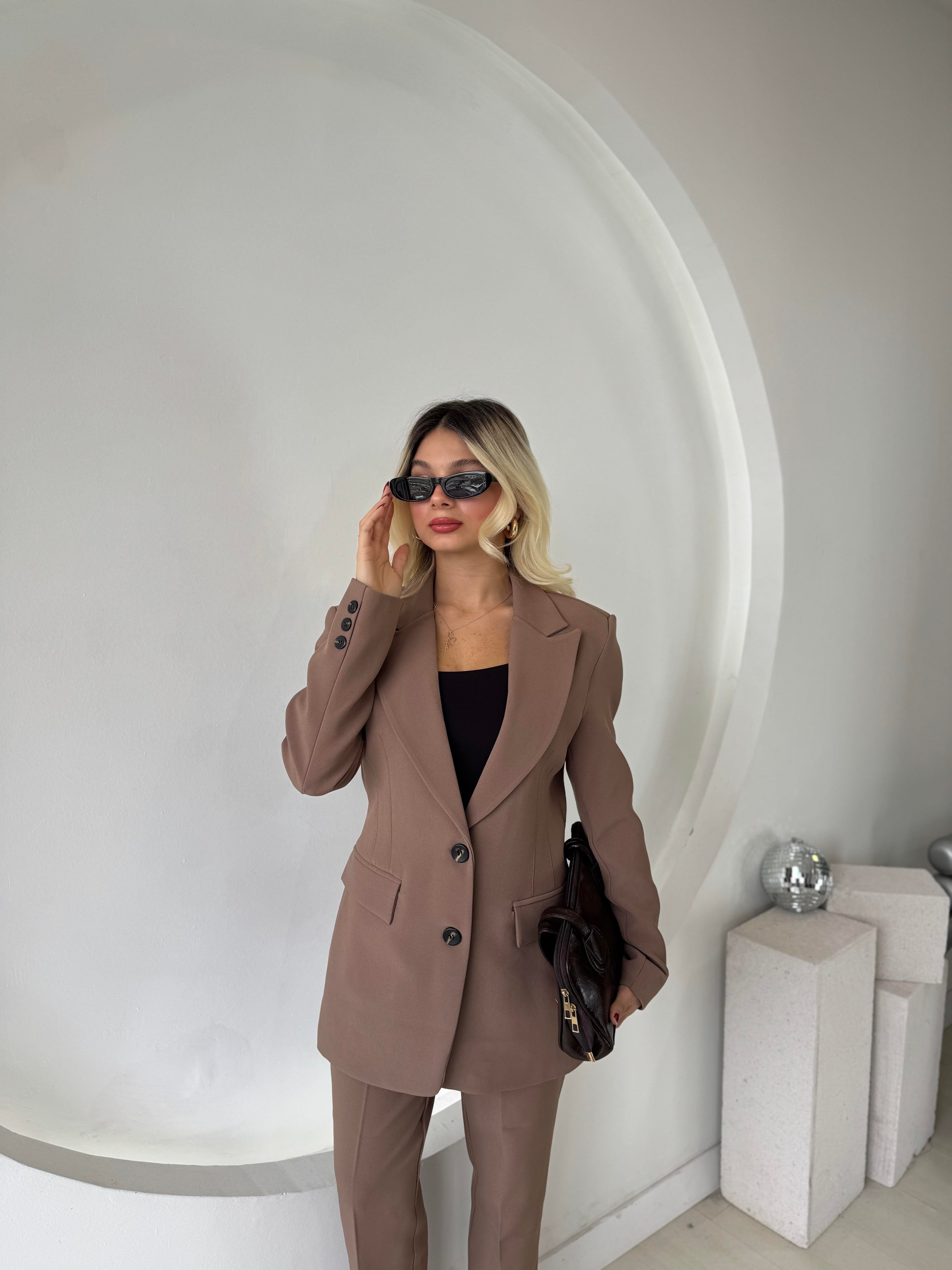Açık Kahve Çift Düğme Blazer Ceket