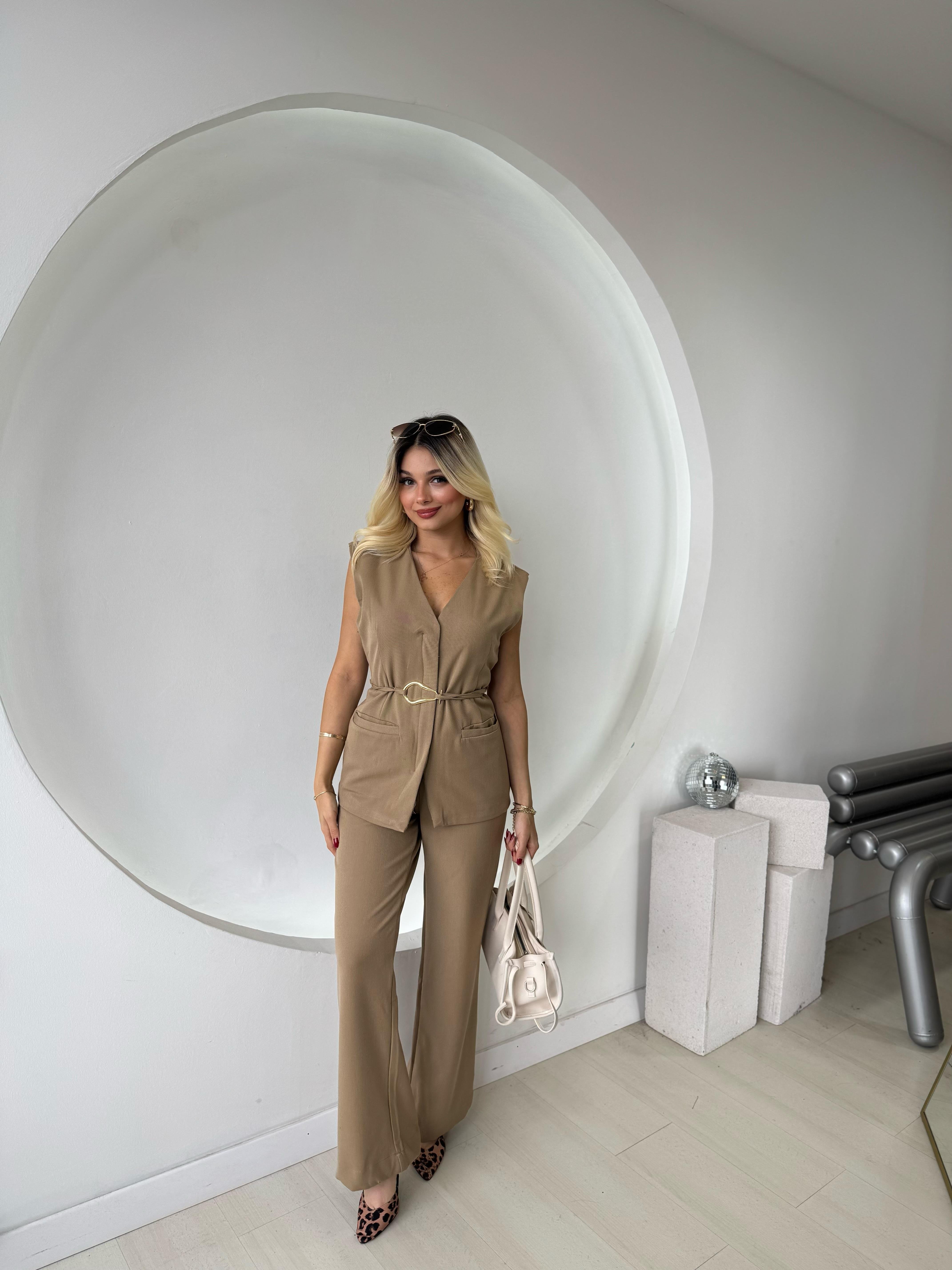 Camel Gizli Fermuarlı Yelek Pantolon Takım