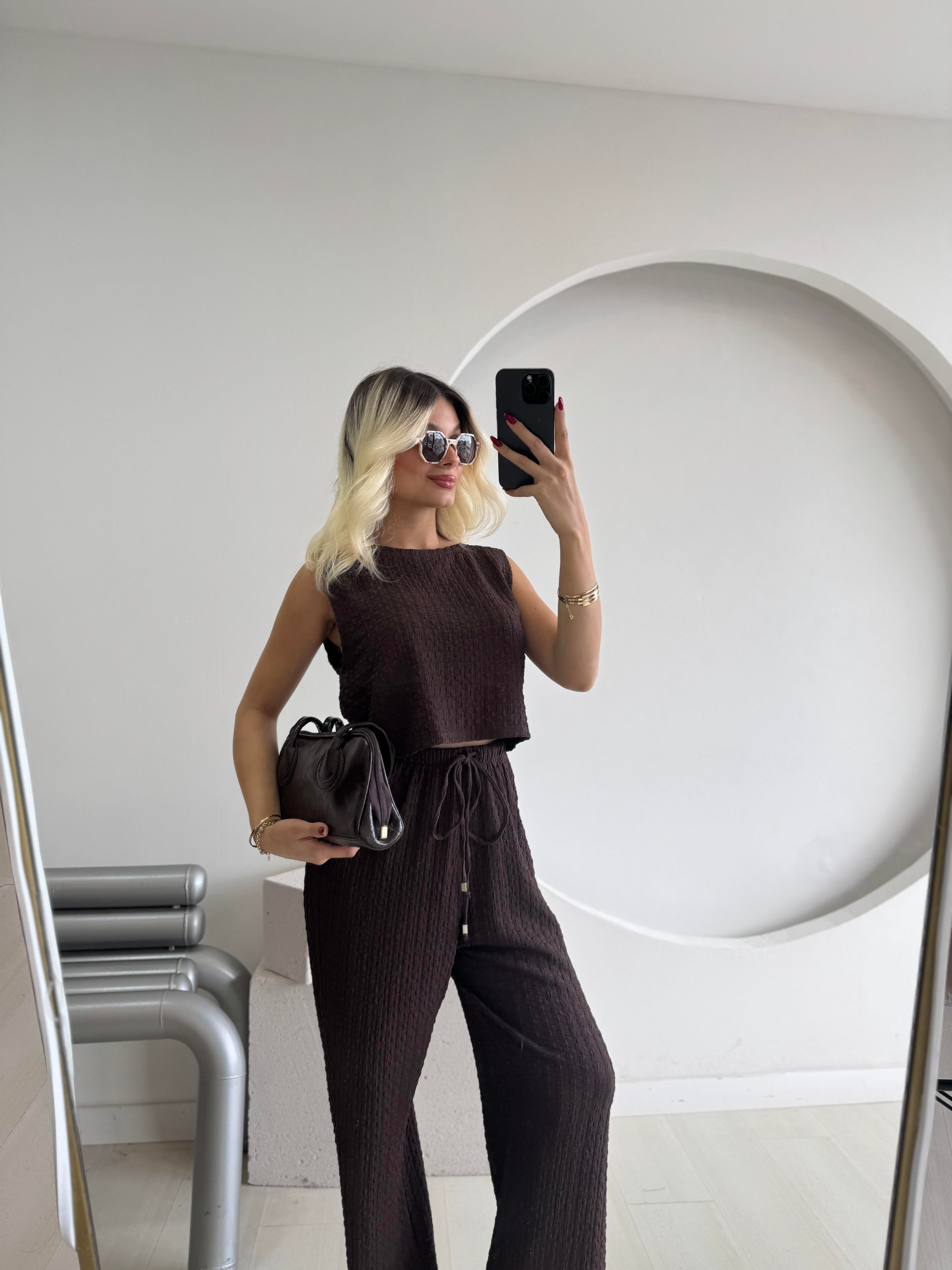 Kahve Dokulu Crop Takım
