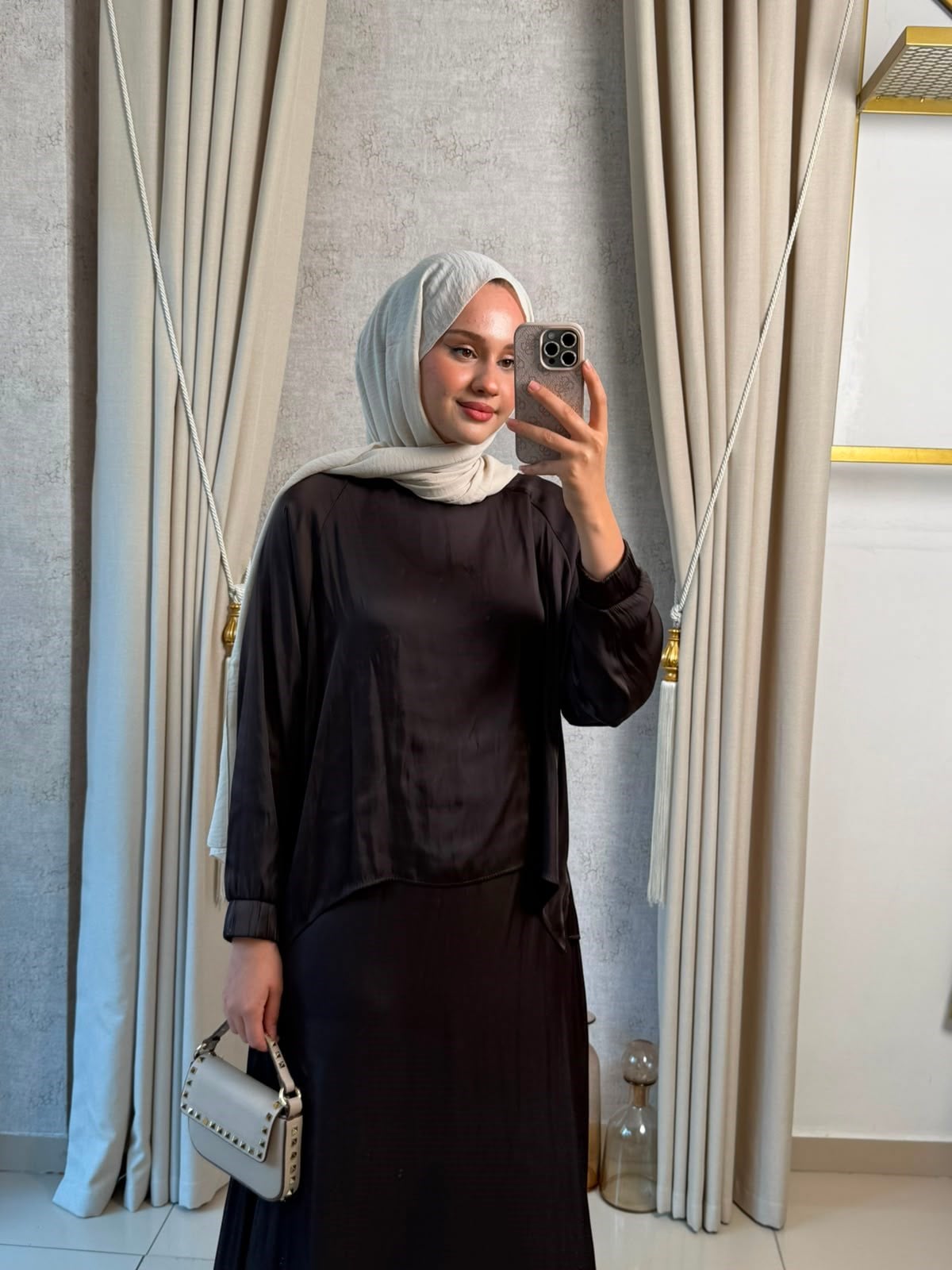 Miori Ramos Premium Saten Etekli Takım Kahverengi