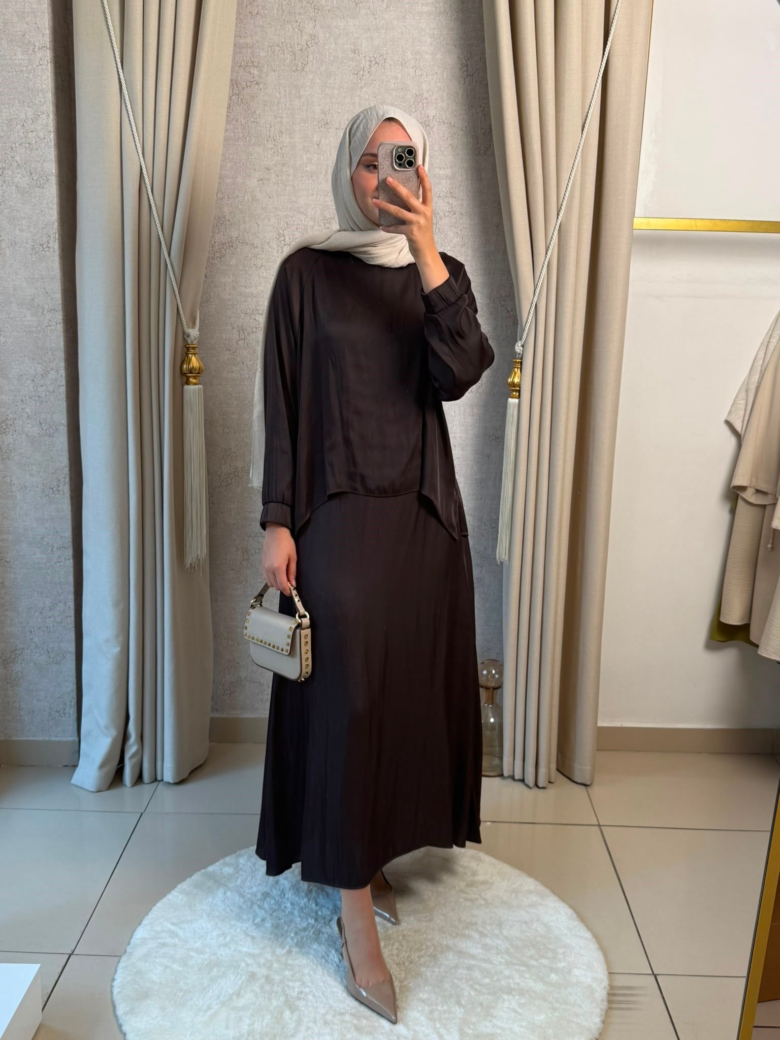 Miori Ramos Premium Saten Etekli Takım Kahverengi