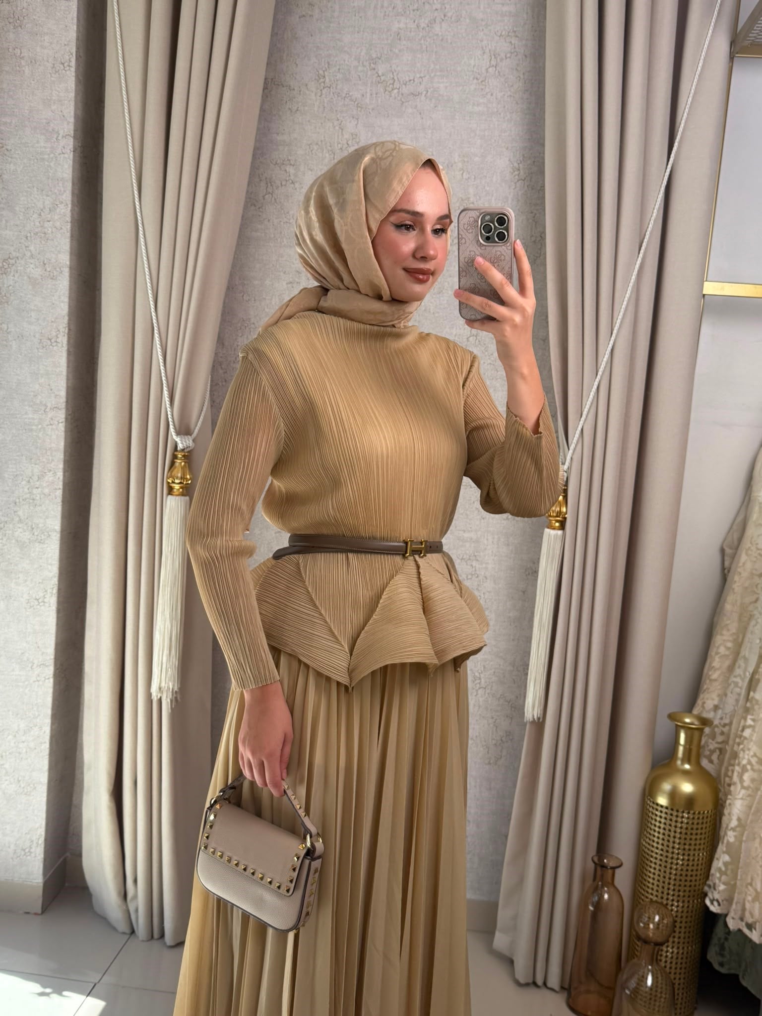 MMZ Akordiyon Kumaş Pilise Etekli Takım Camel
