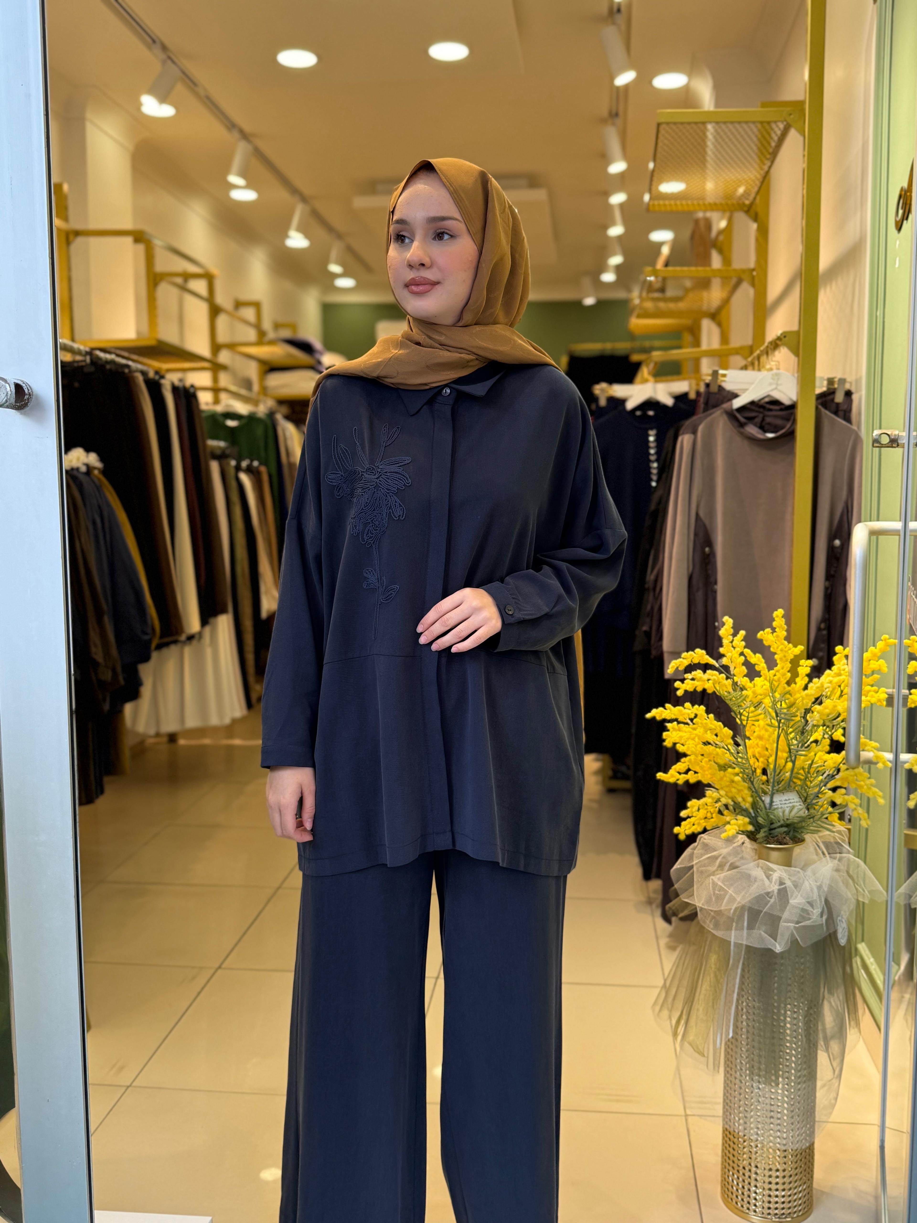 Nuss 1034 Pantolonlu Takım Lacivert
