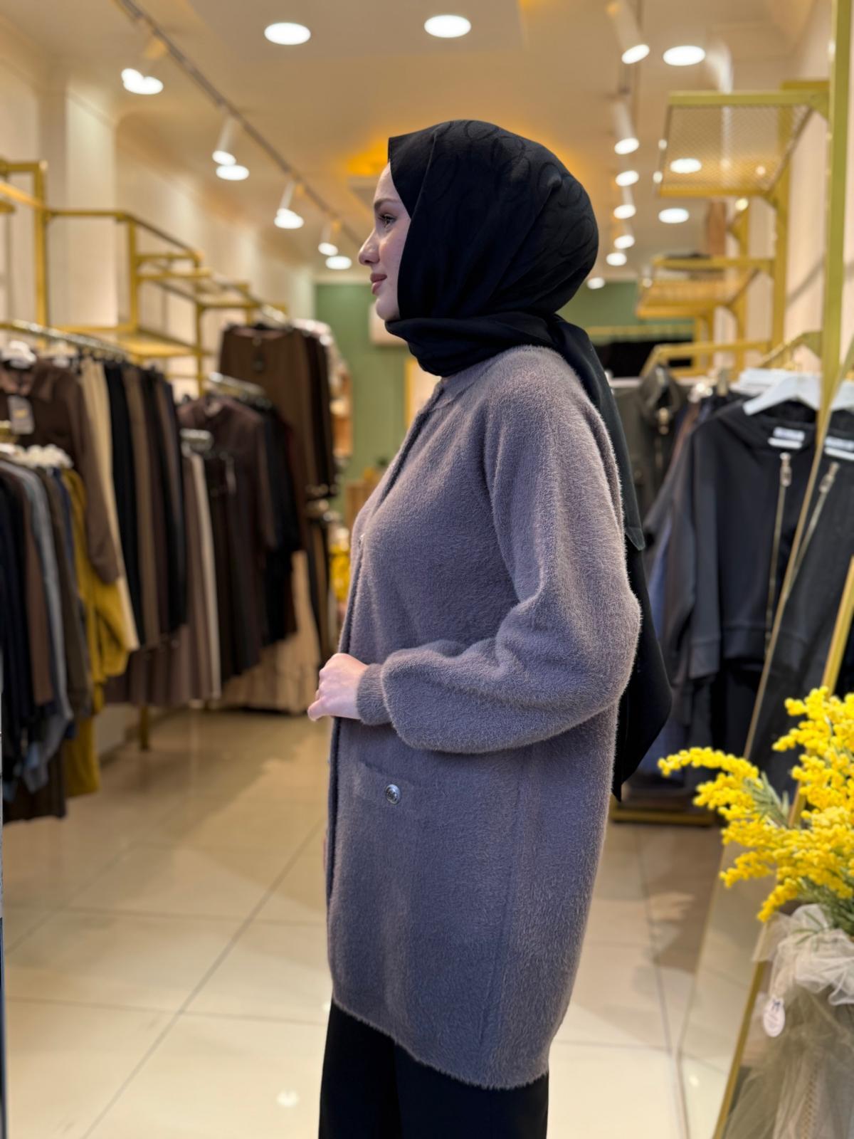 Nuss Düğme Detaylı Angora Hırka Füme