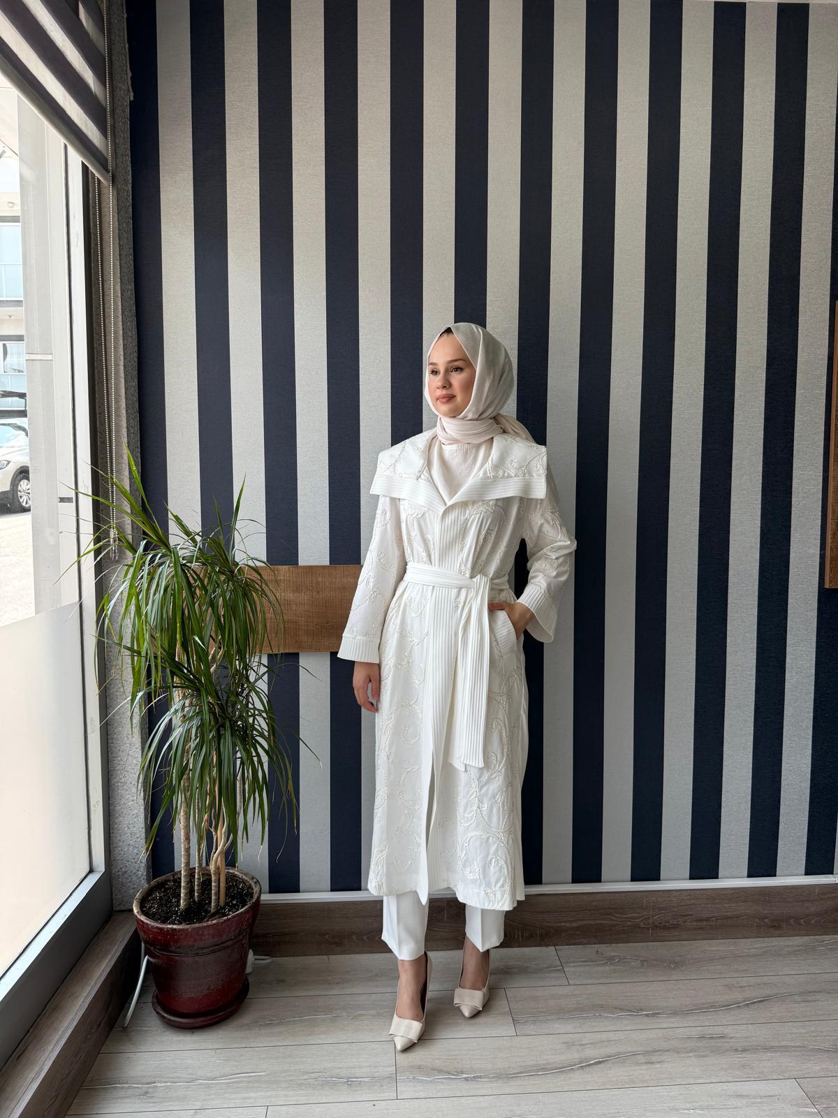 Nuss İşleme Detaylı Kap 6041 Ekru