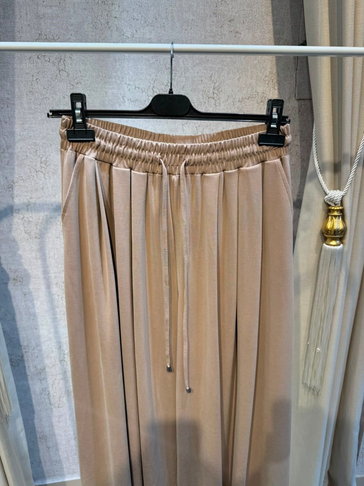 Sentez 5664 Pileli Geniş Paça Pantolon bej