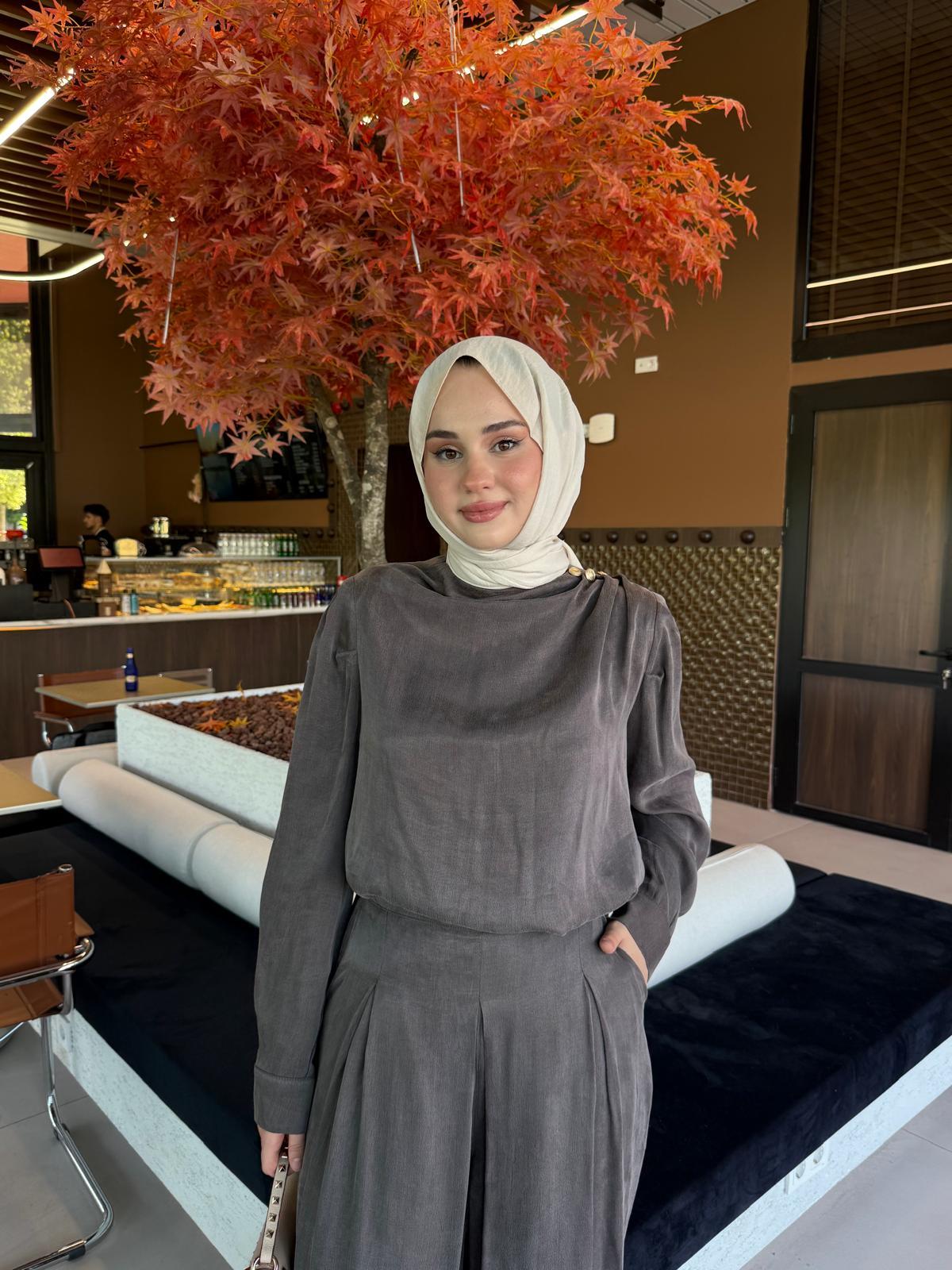 Miori Bois Taşlanmış İpek Pantolonlu Takım Antrasit