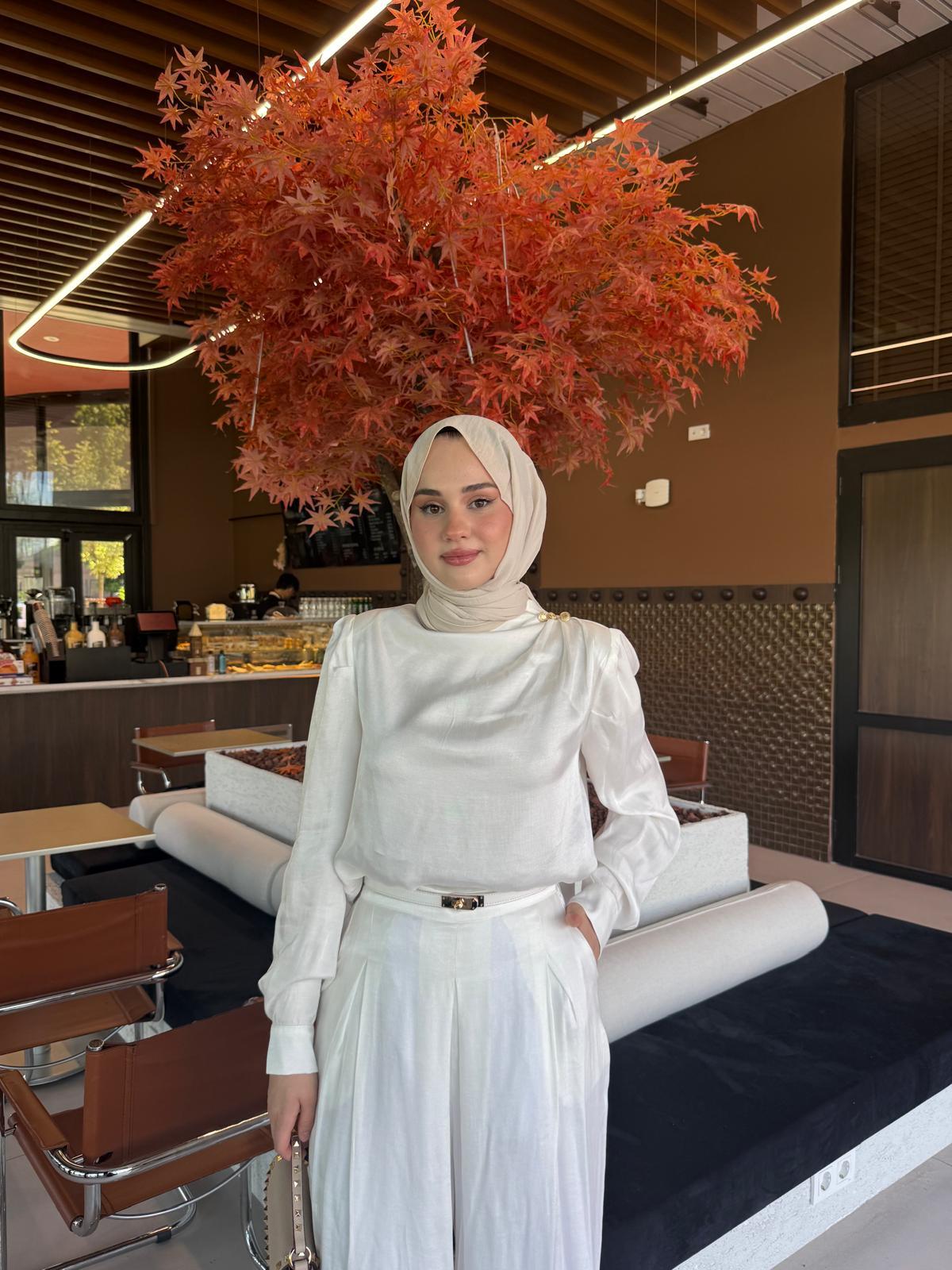 Miori Bois Taşlanmış İpek Pantolonlu Takım Ekru