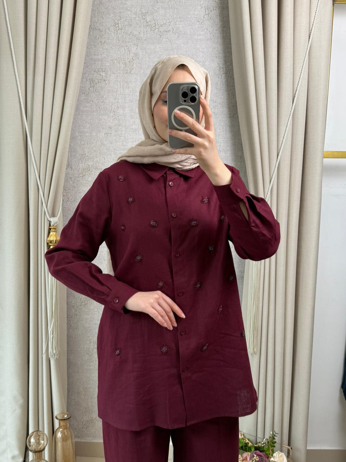 Wennora 1022 İşlemeli Keten Takım Bordo